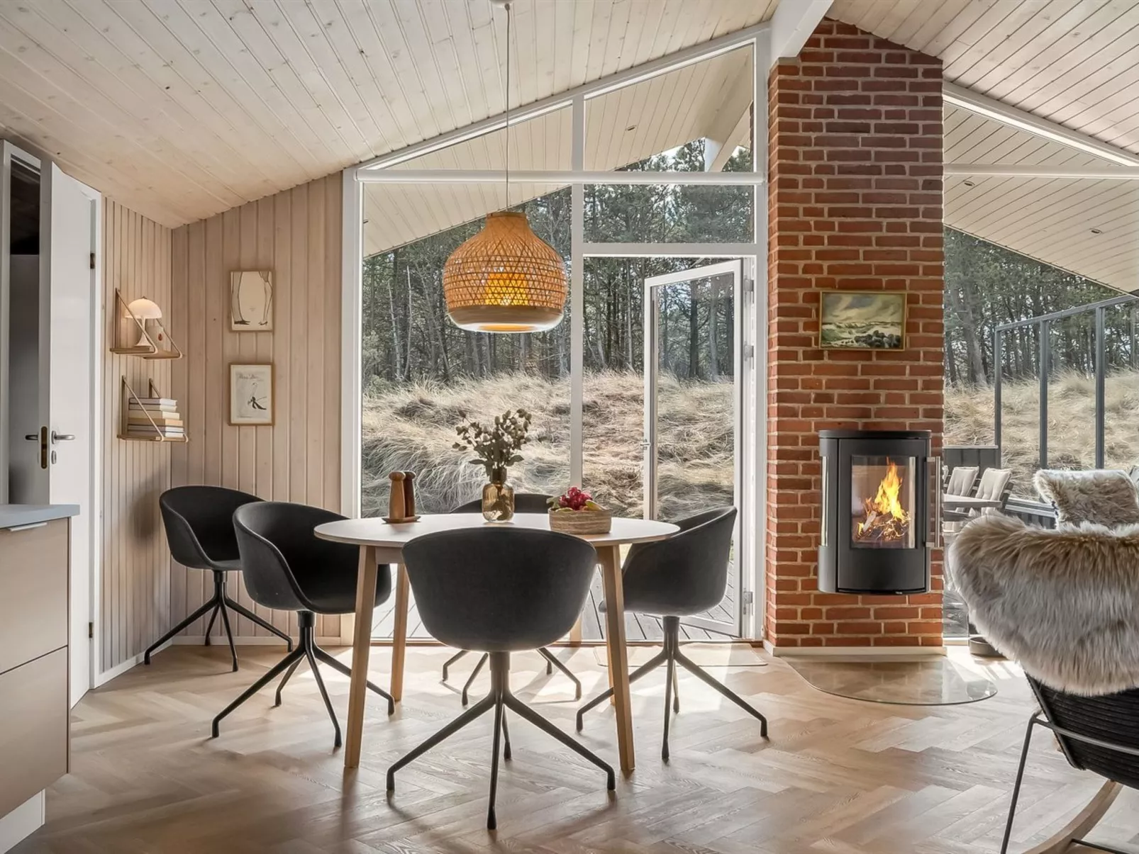 "Steinunn" - 600m from the sea - Drinnen