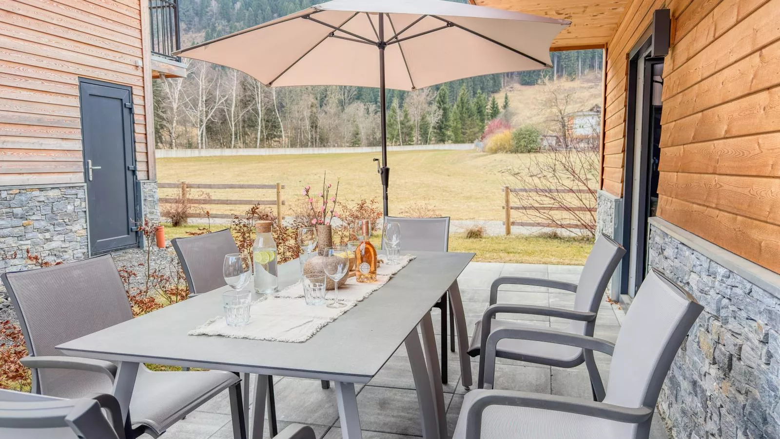 Alpenchalet Afritz am See - Terrasse/Balkon