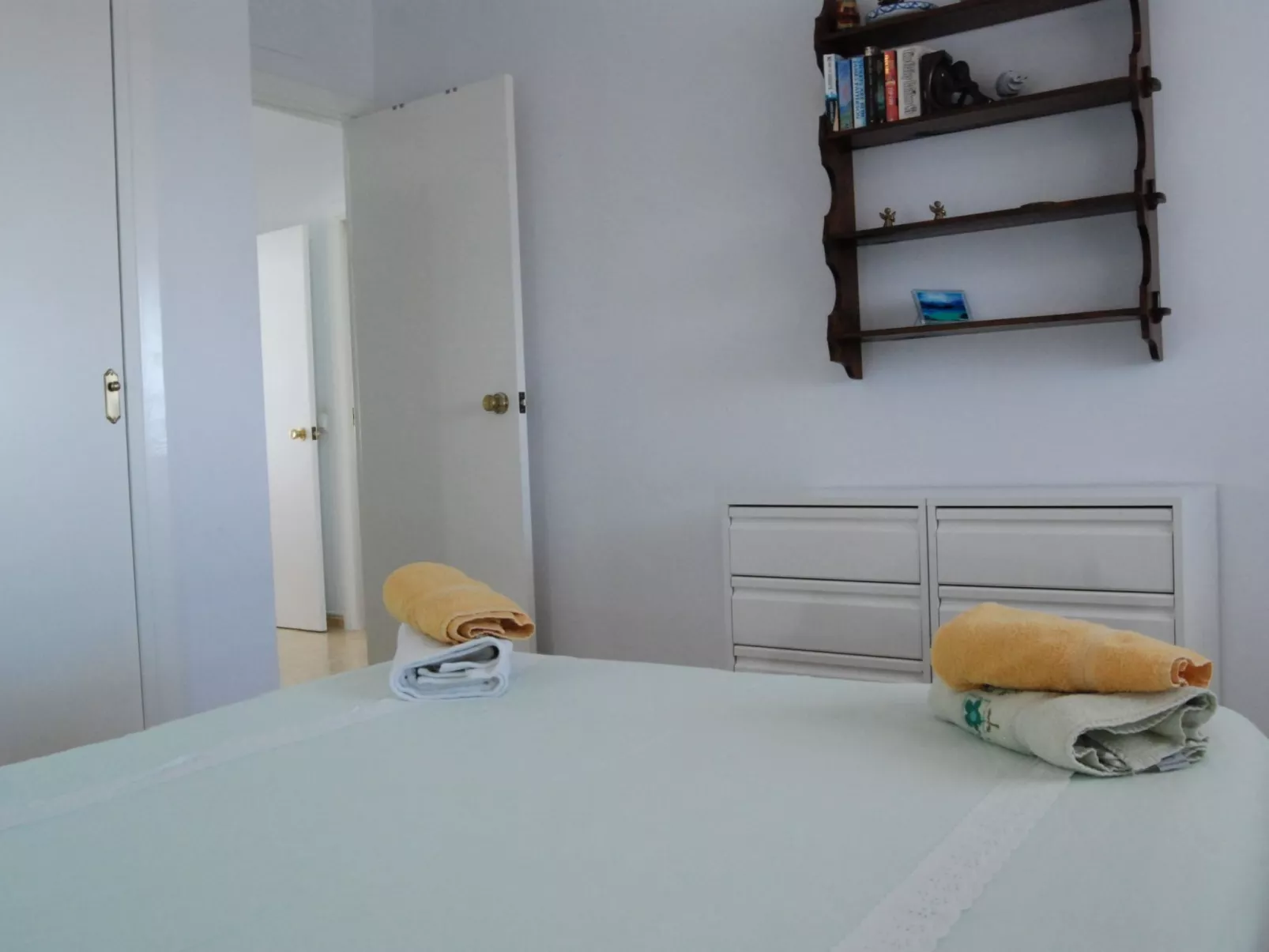 Carabeo 50 Apartment by Casasol - Inside