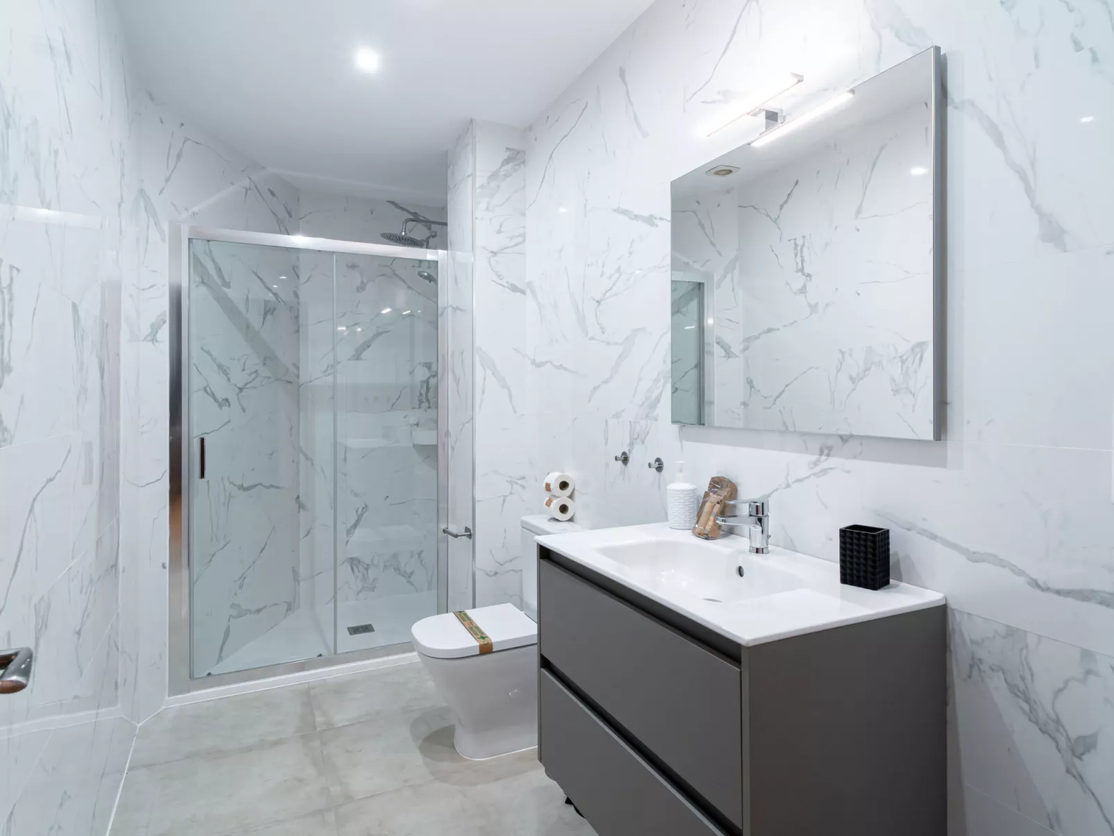 Villa Romeral Premium by Casasol - Inside