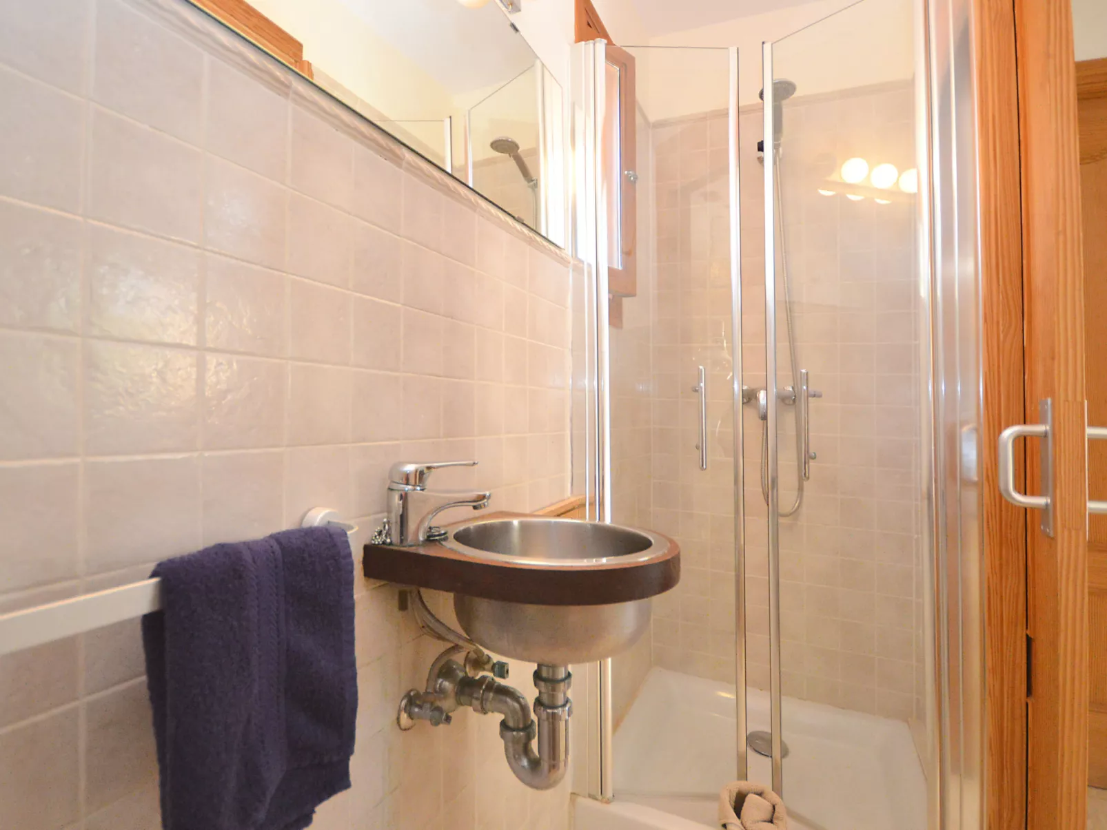 Amparo Luca - Drinnen