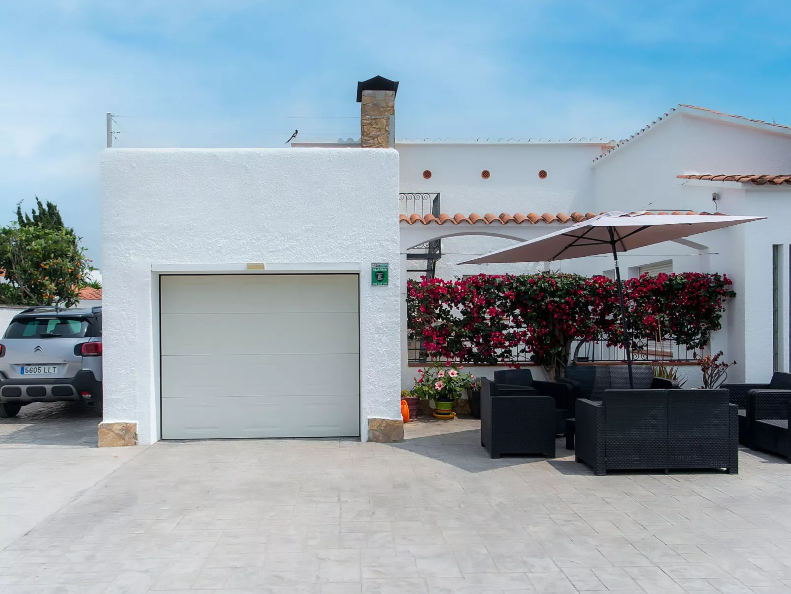 WELCS CASA 111 EMP con piscina - Inside