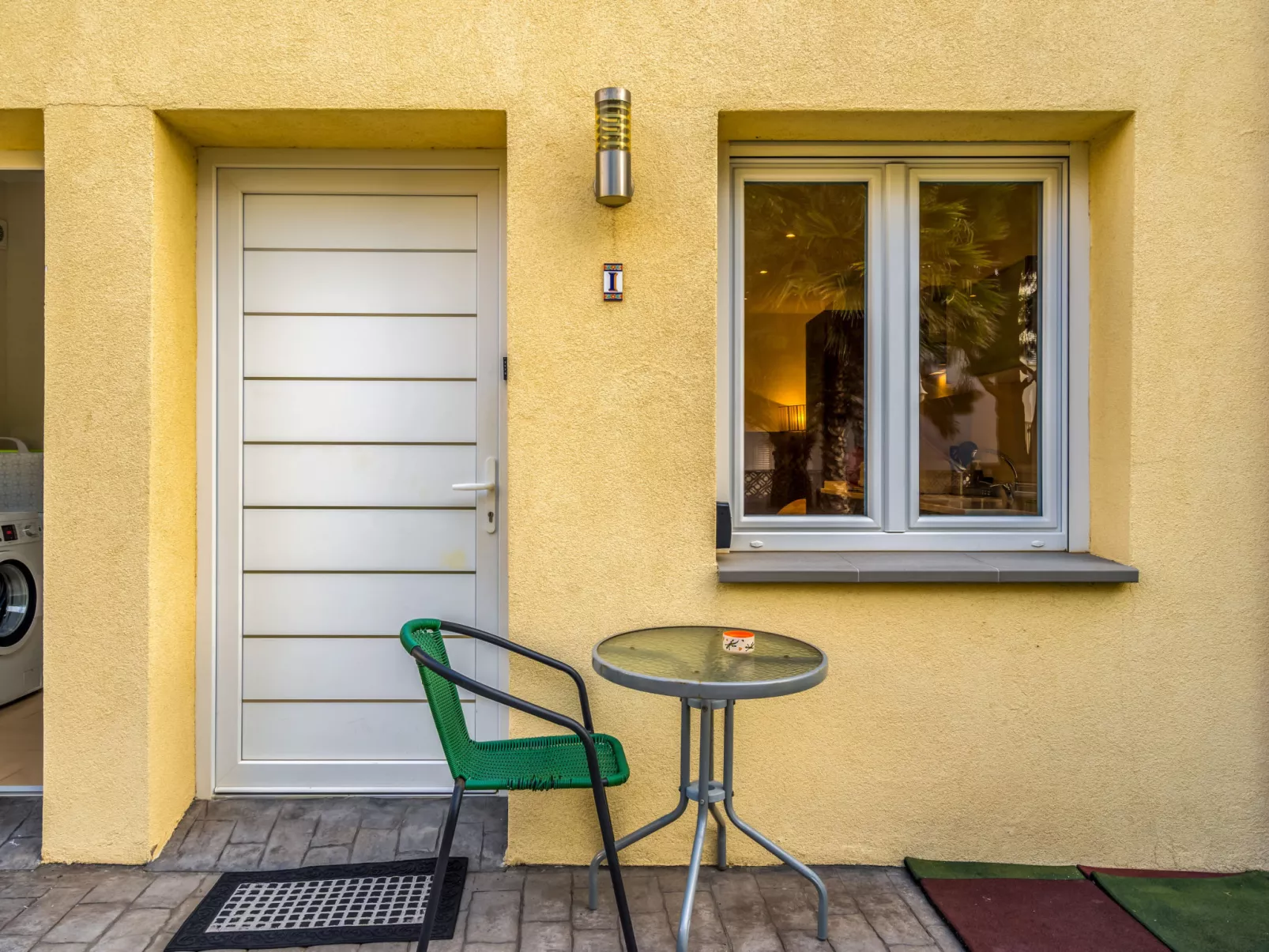 La Vida Sin Limites I EMP - Outside