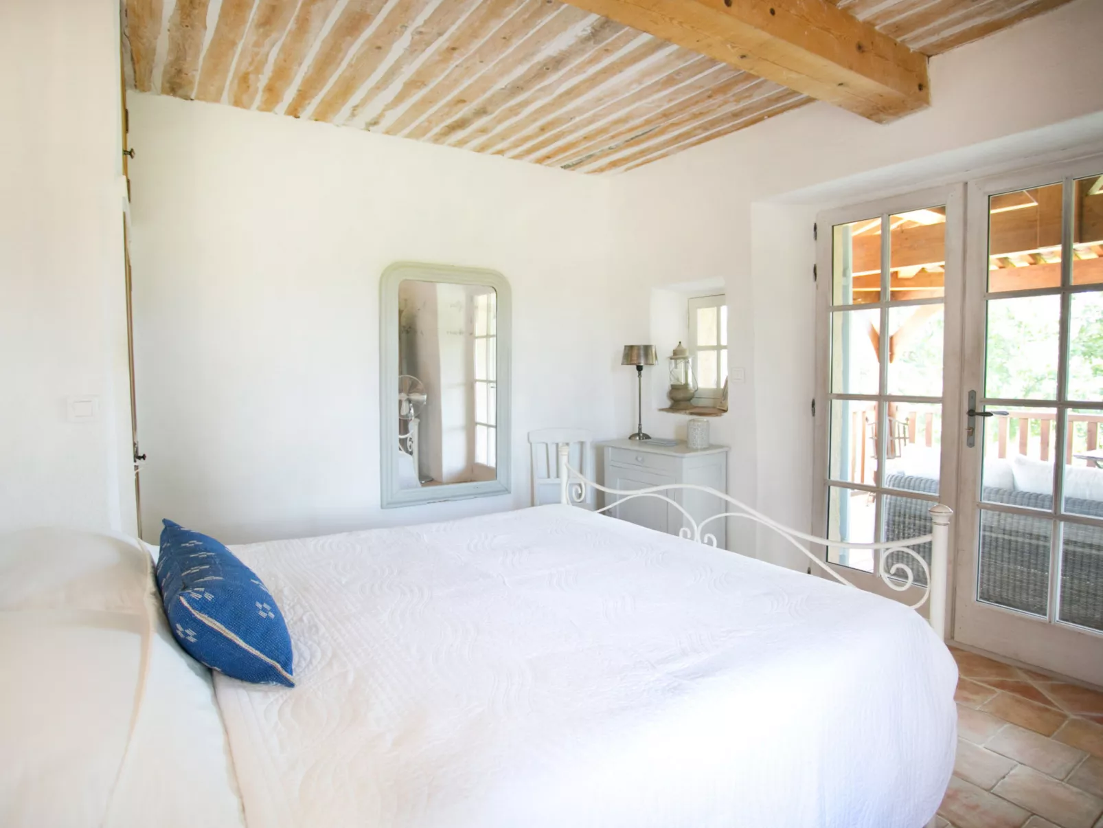 LI SIAN BEN - Inside