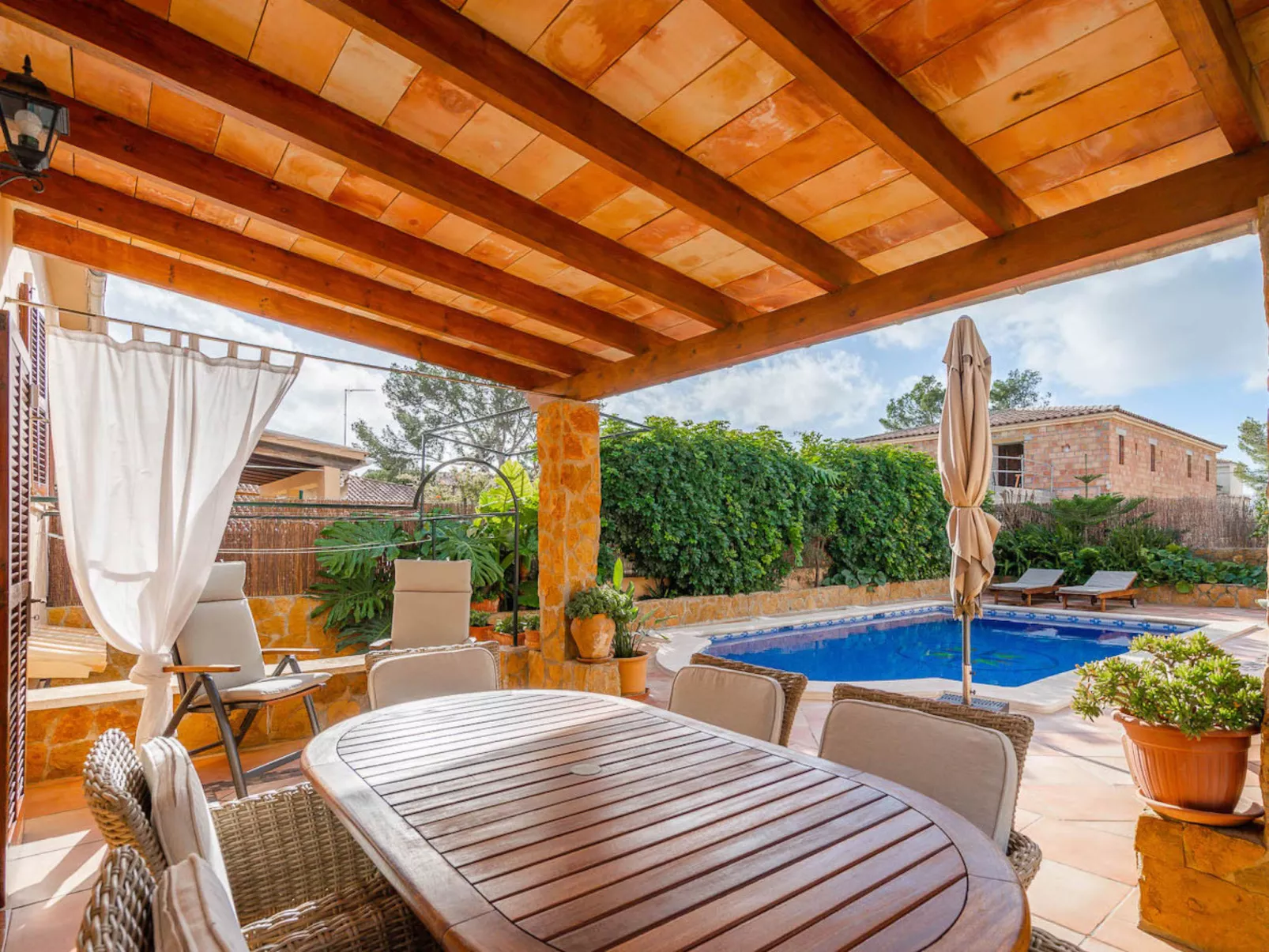 VILLA PORTALS NOUS by Priority Villas - Draußen