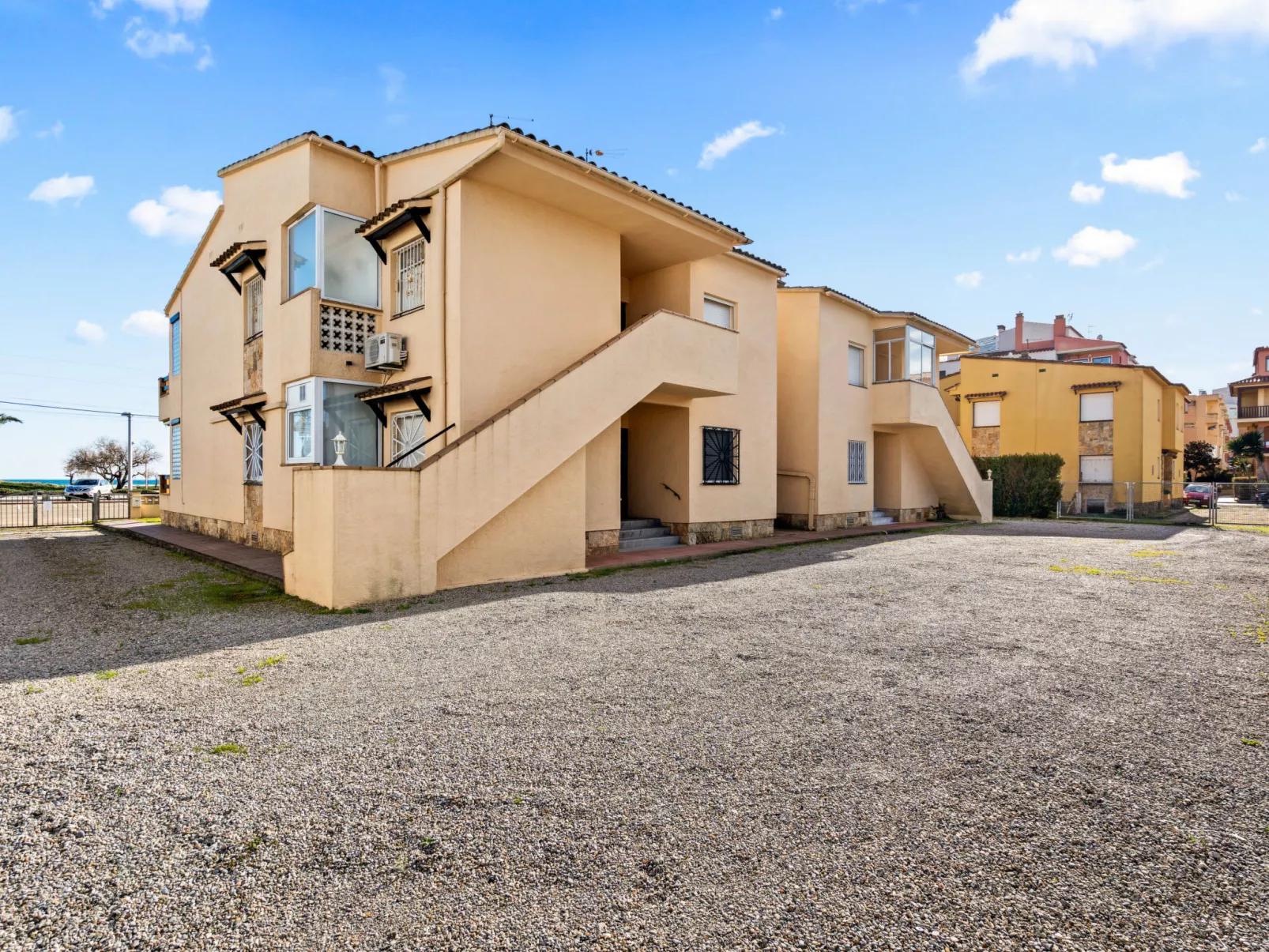 WELCS APARTAMENTO 218 EMP frente al Mar - Outside