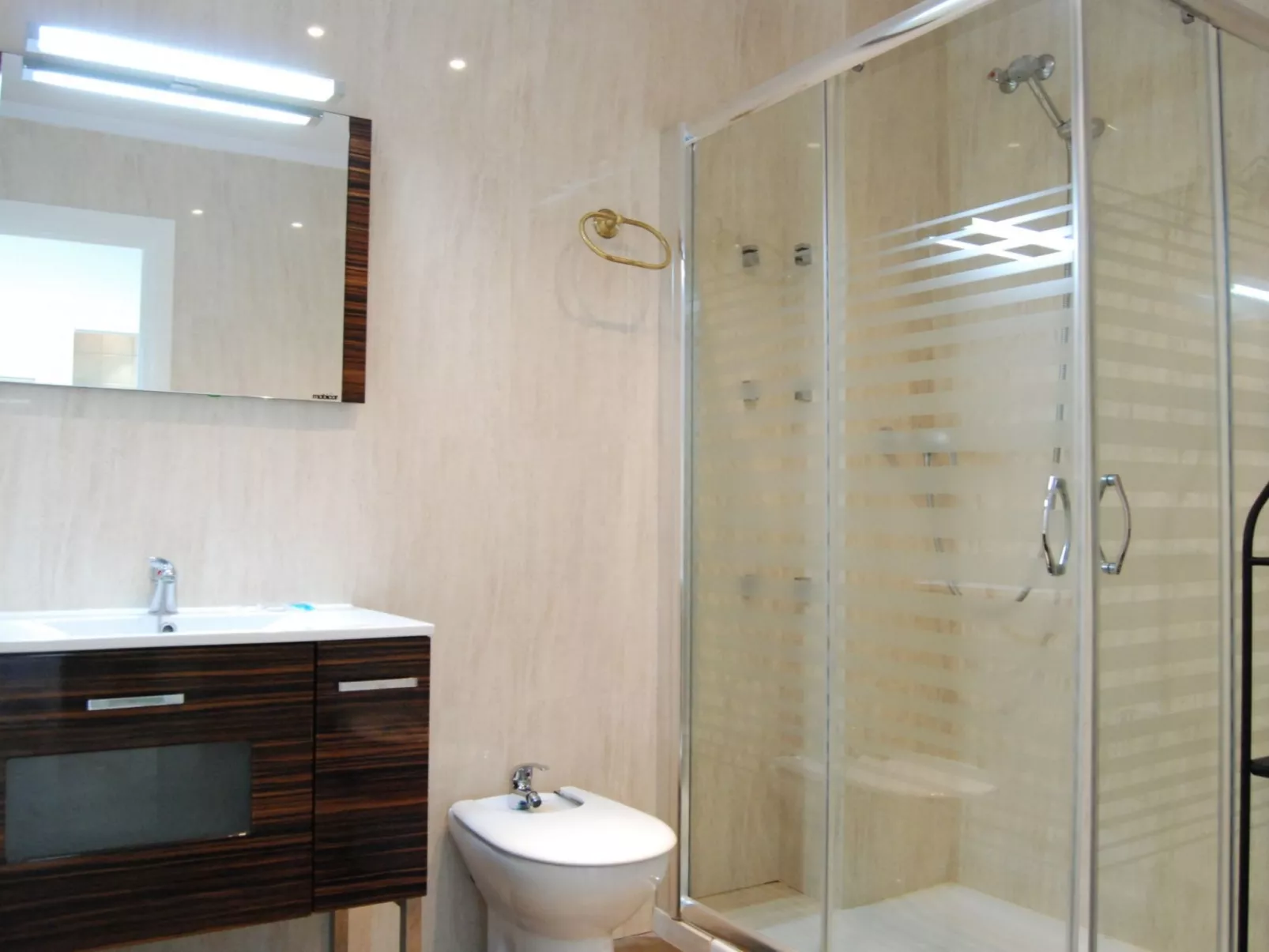 Carabeo 50 Apartment by Casasol - Inside