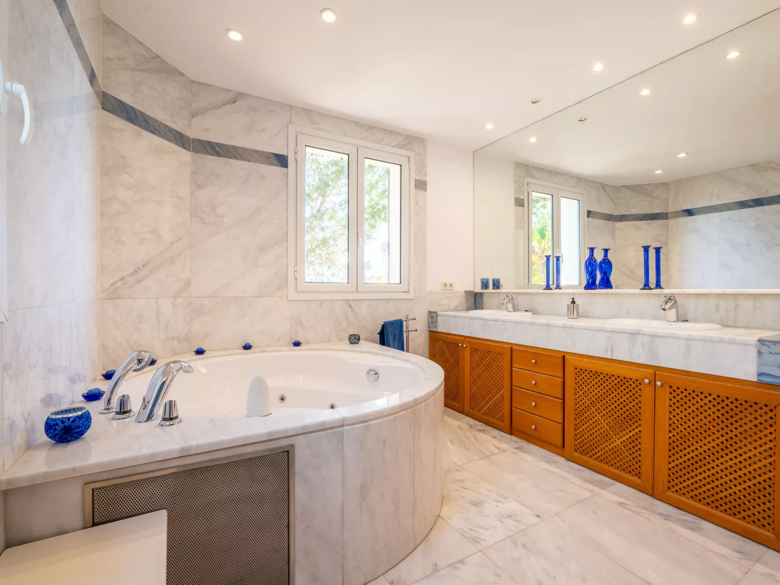 VILLA BENDINAT 10 - by Priority Villas - Drinnen