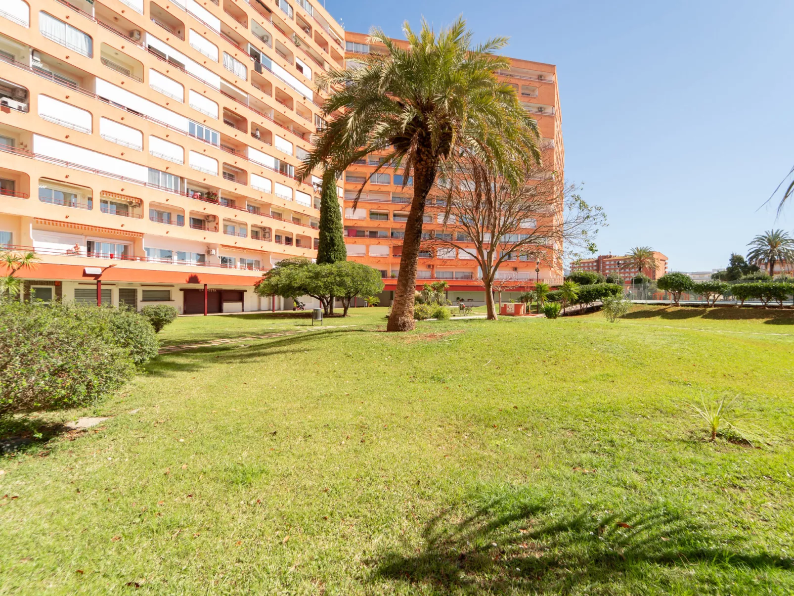 WELCS APARTAMENTO 133 EMP con piscina comunitaria - Outside