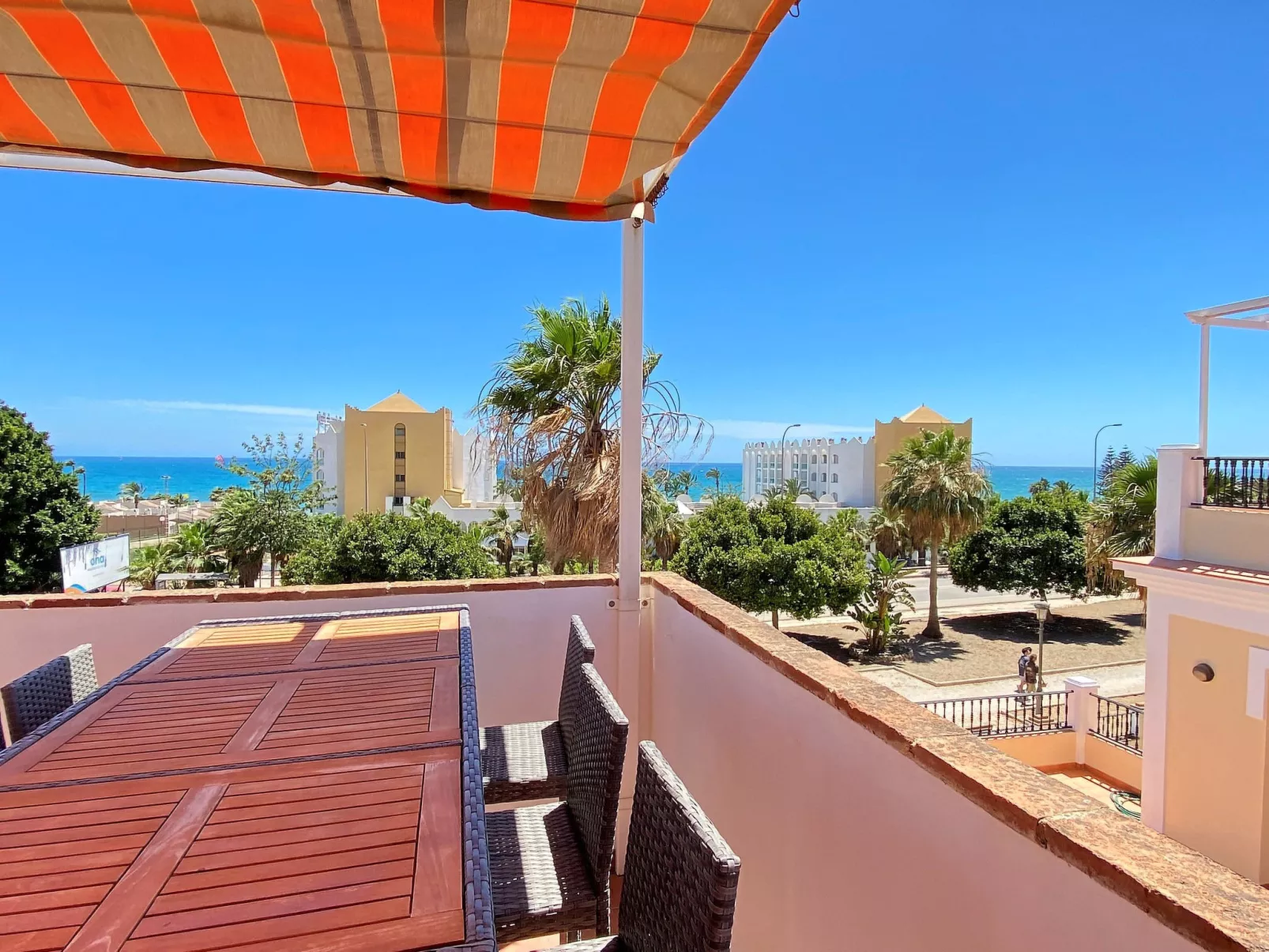 Villa Madrid Private Pool by Casasol - Outside