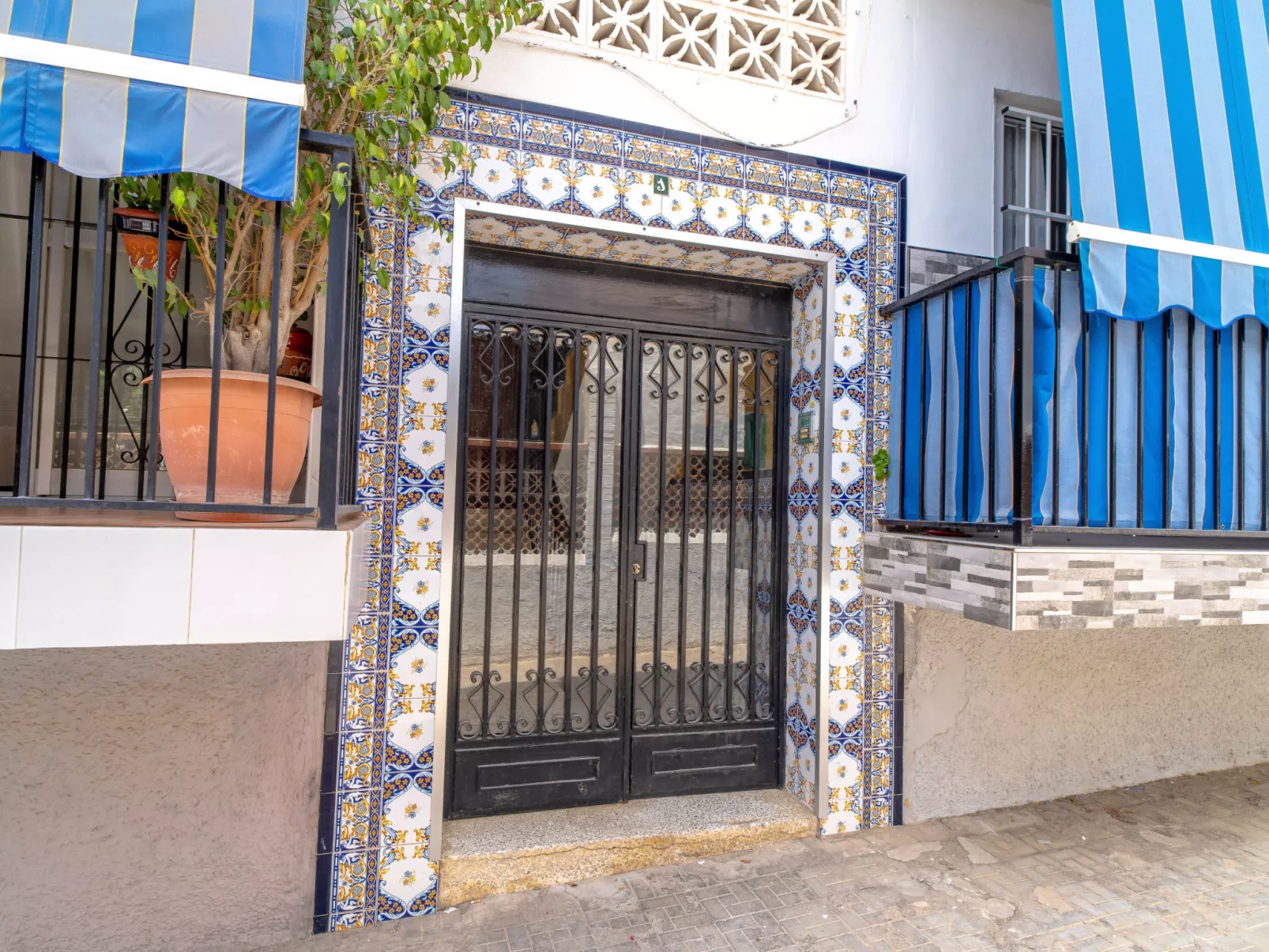 Urban Comfort by Casasol - Outside