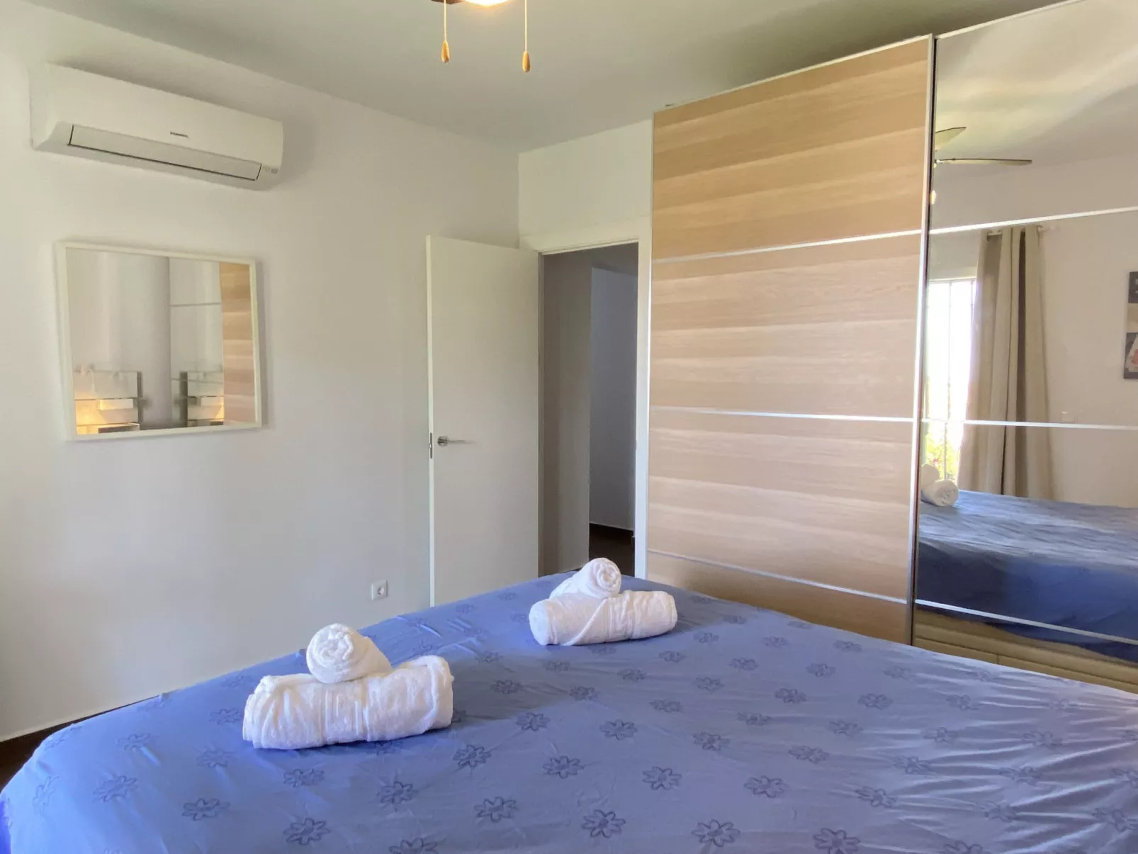 Villa Casa la Vida by Casasol - Inside