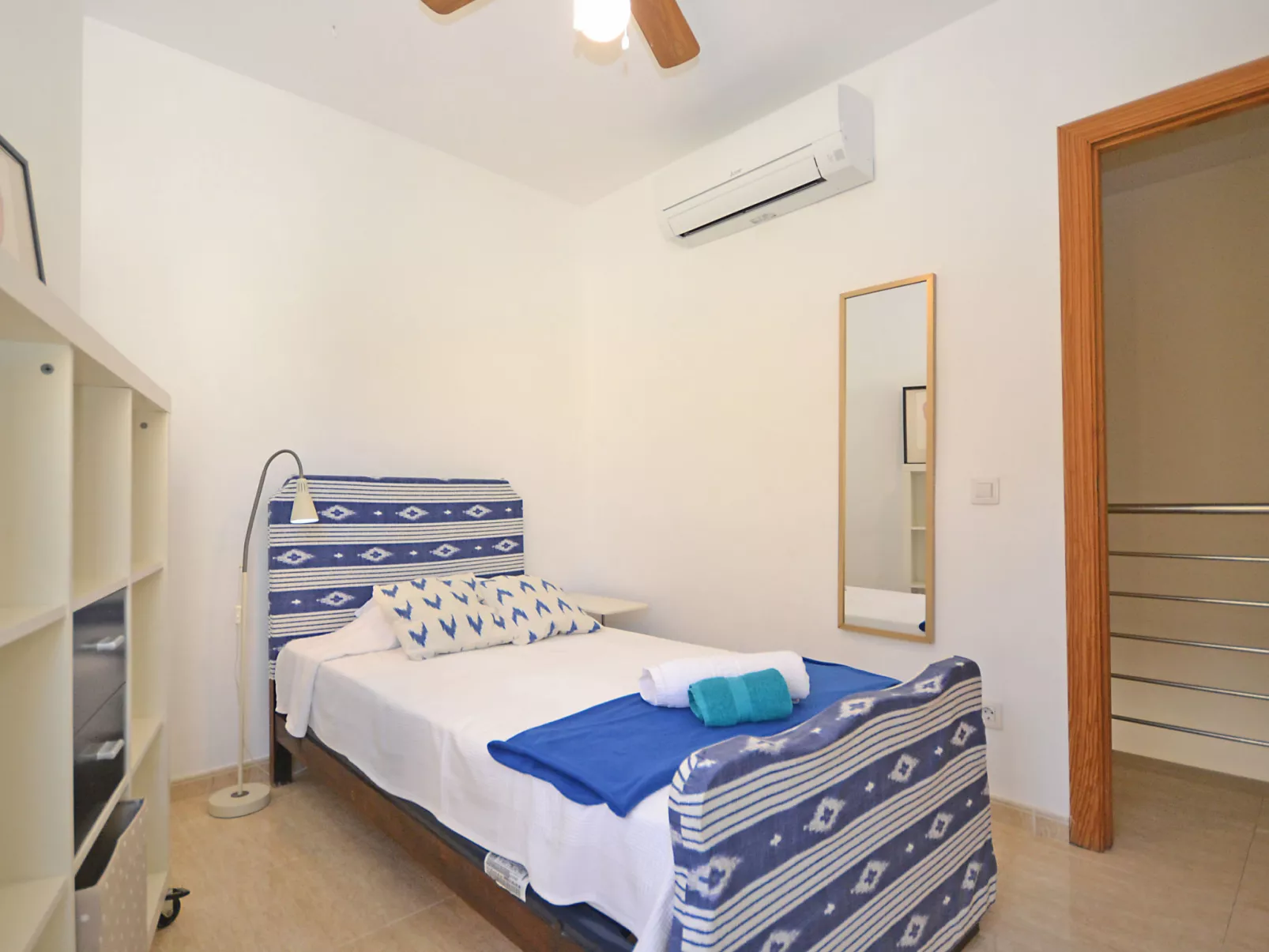 Amparo Luca - Drinnen