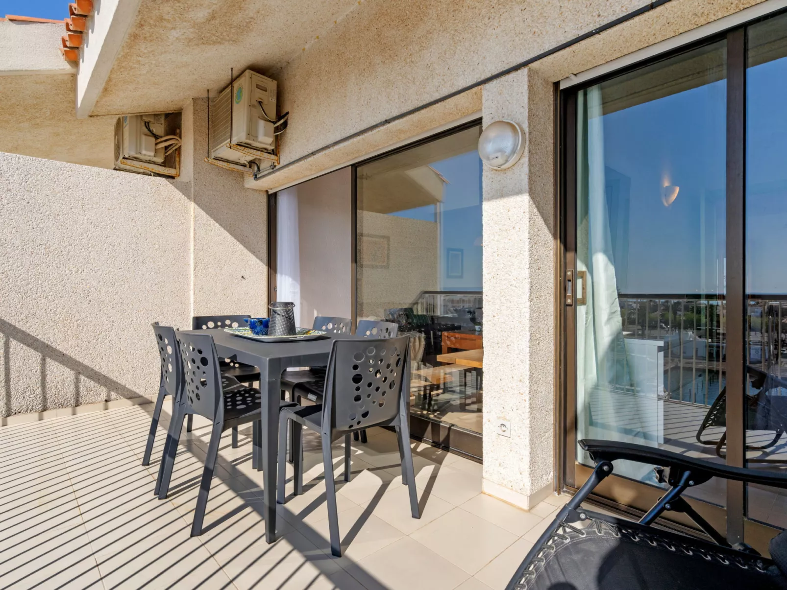 WELCS APARTAMENTO 216 EMP Frente con Terraza - Outside