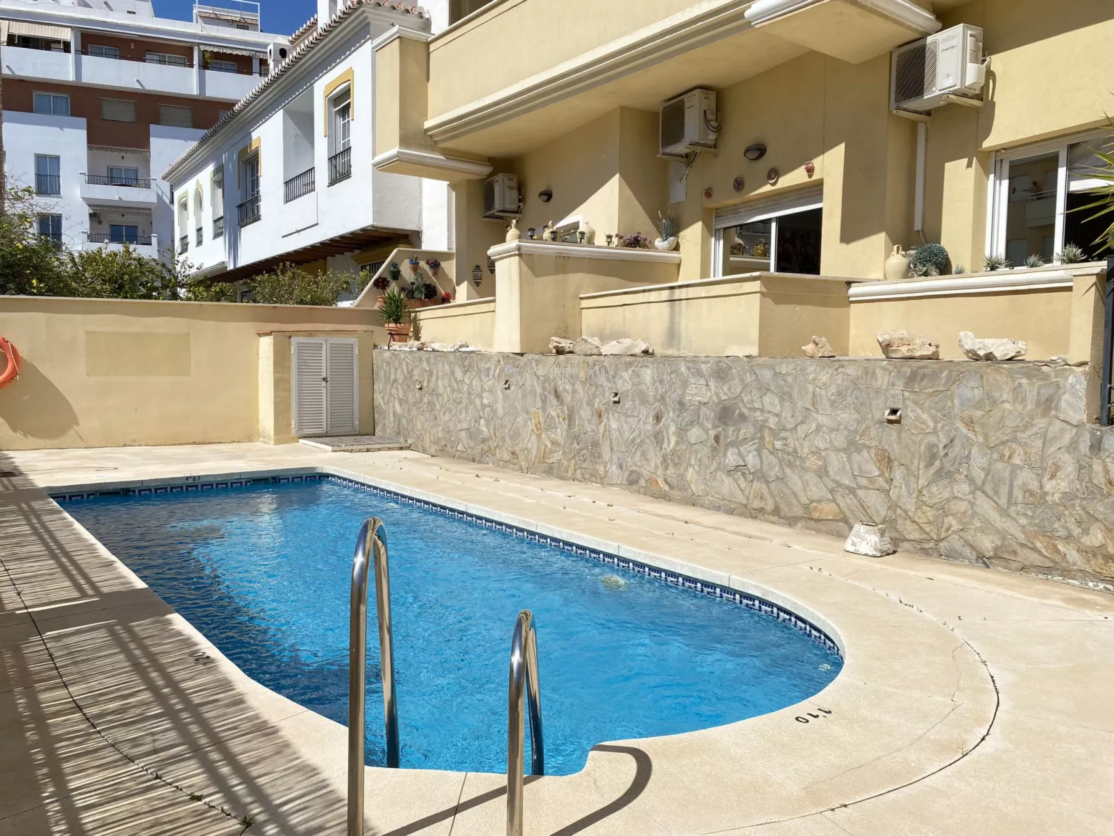 Triton Urban Apartment by Casasol - Outside