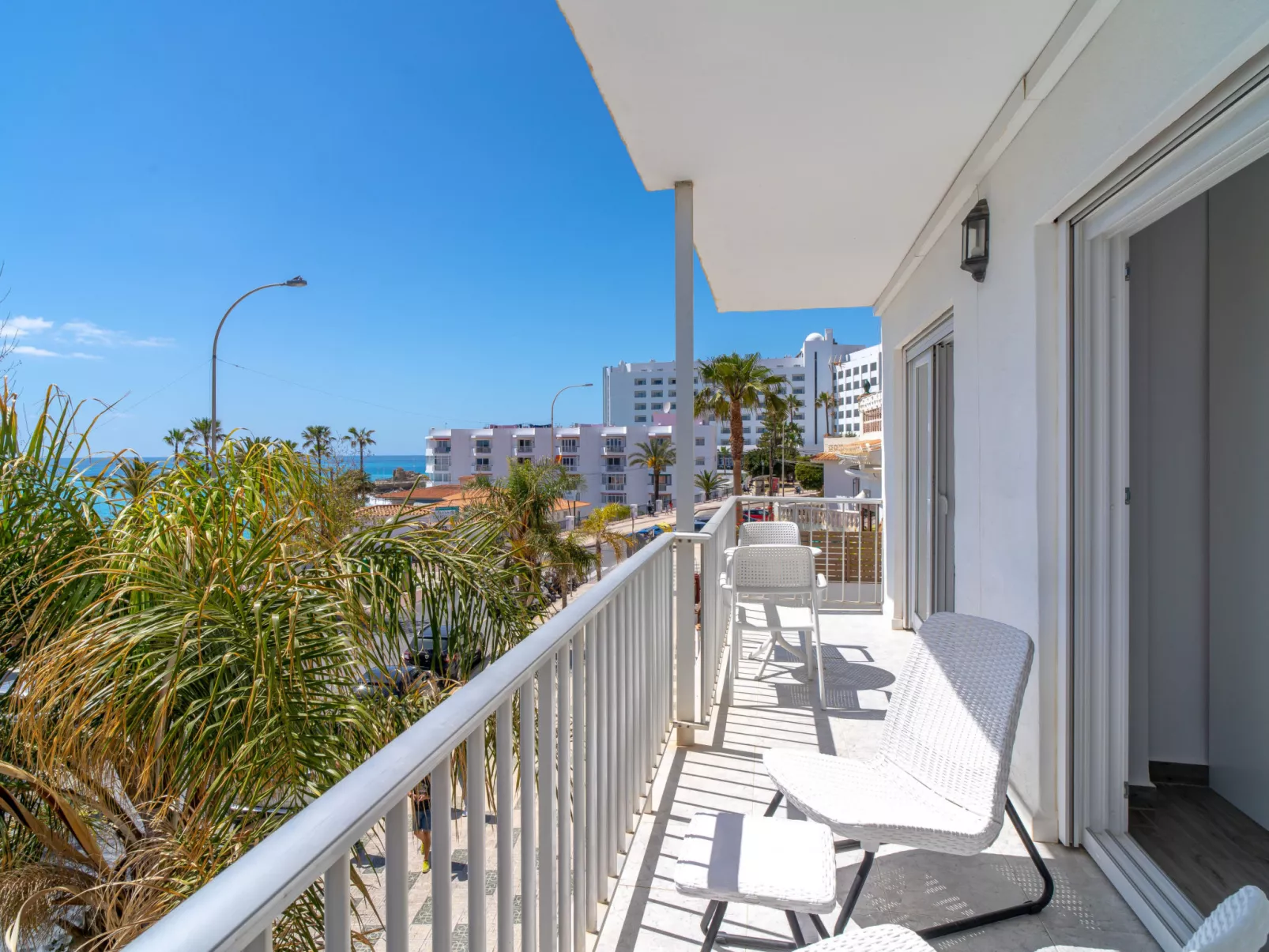 Delfin 1º3 Seaview Quartet by Casasol - Outside