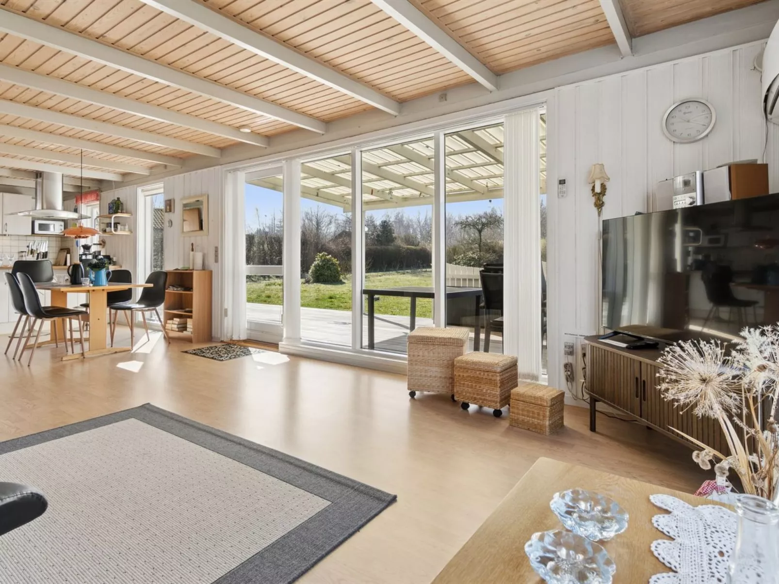 "Selinda" - 250m from the sea - Inside