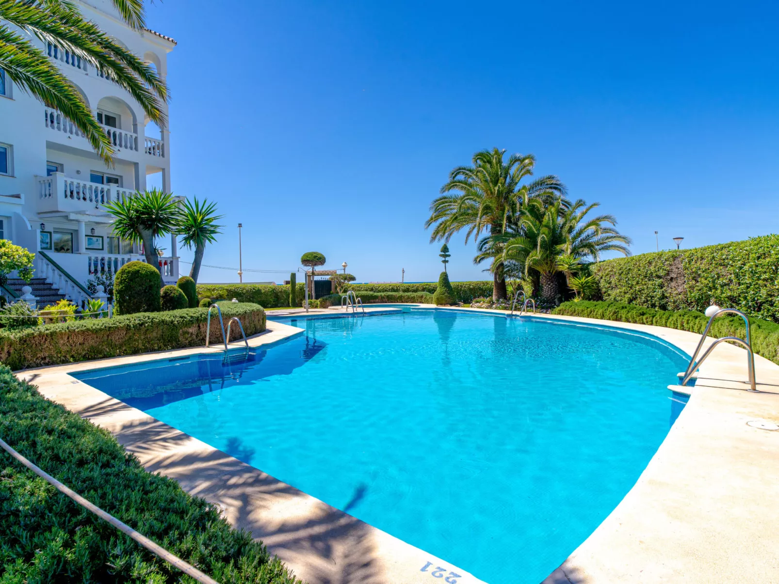 Stella Maris Beachfront 1J by Casasol - Dehors