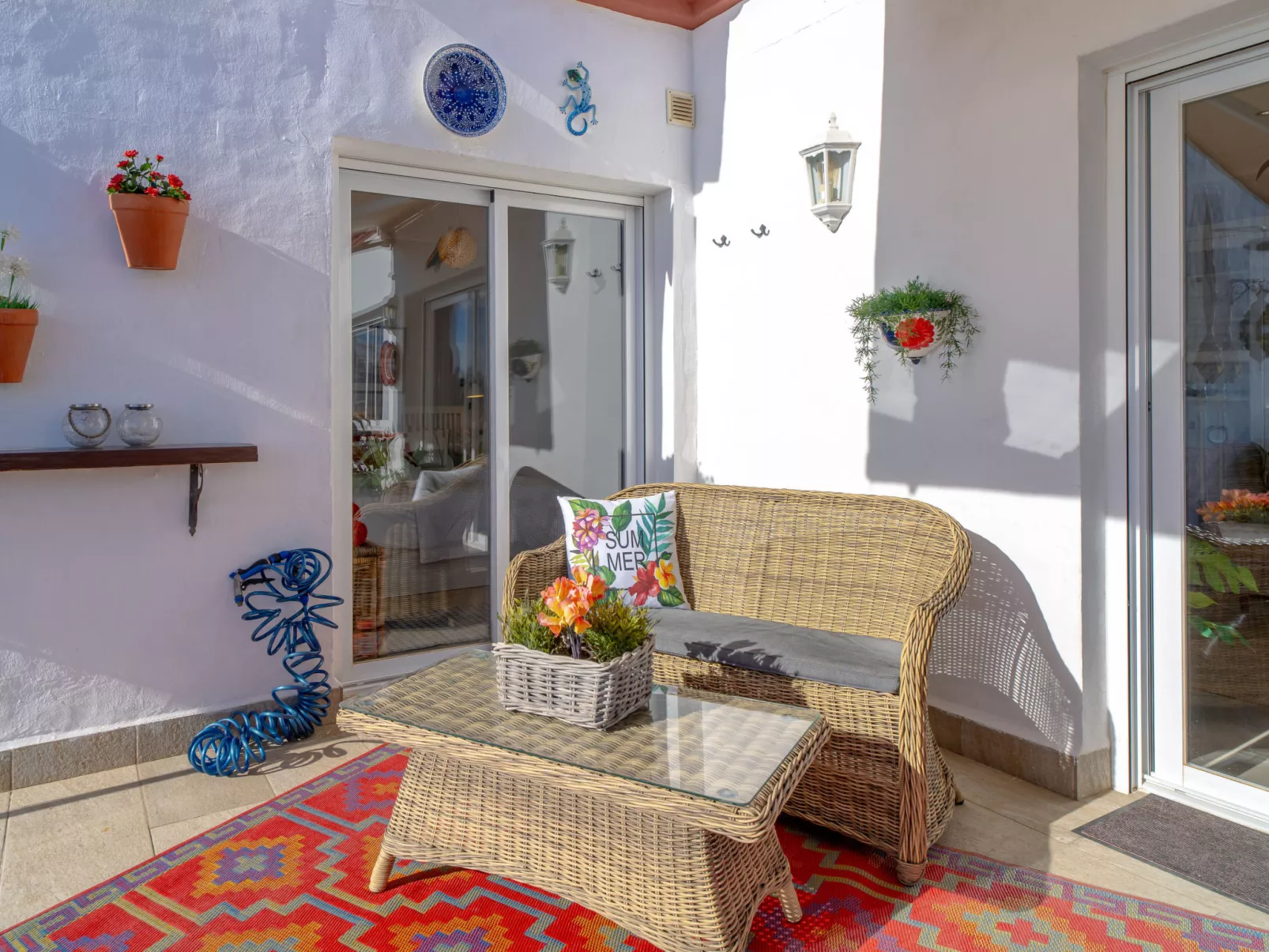 Vistas del Mar by Casasol - Inside