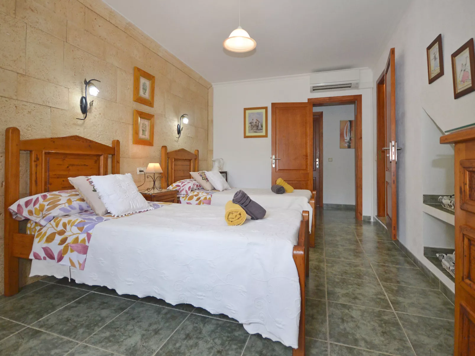 Ca na rossa - Dedans