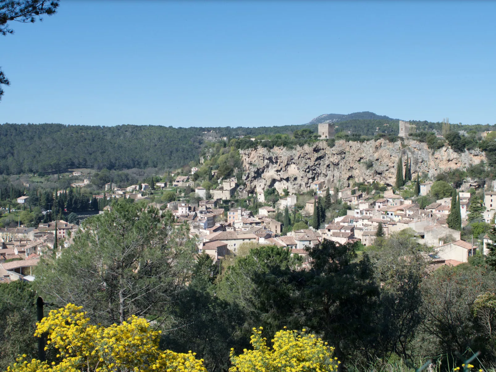 CLOS DES CHENES - Outside