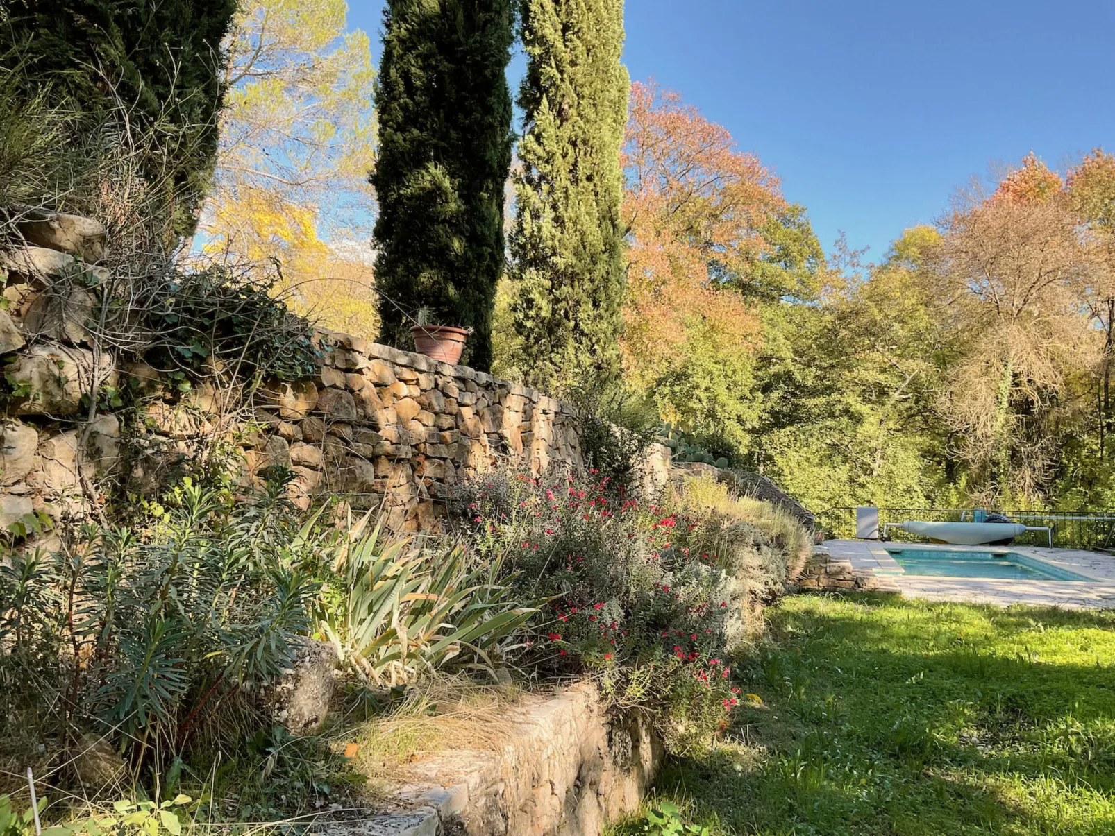 Lou Cigaloun - Dehors