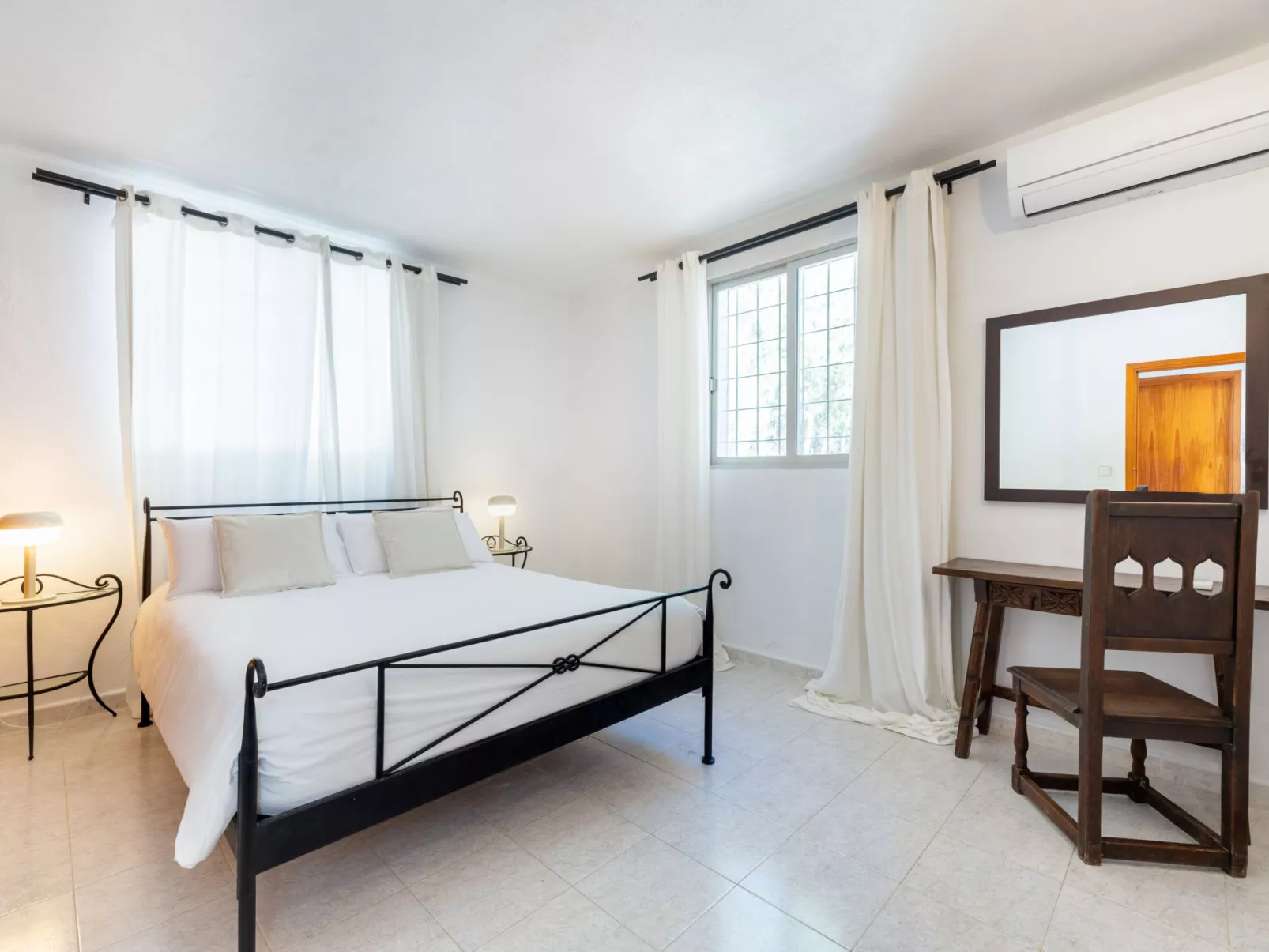 VILLA JAZMÍN - Inside