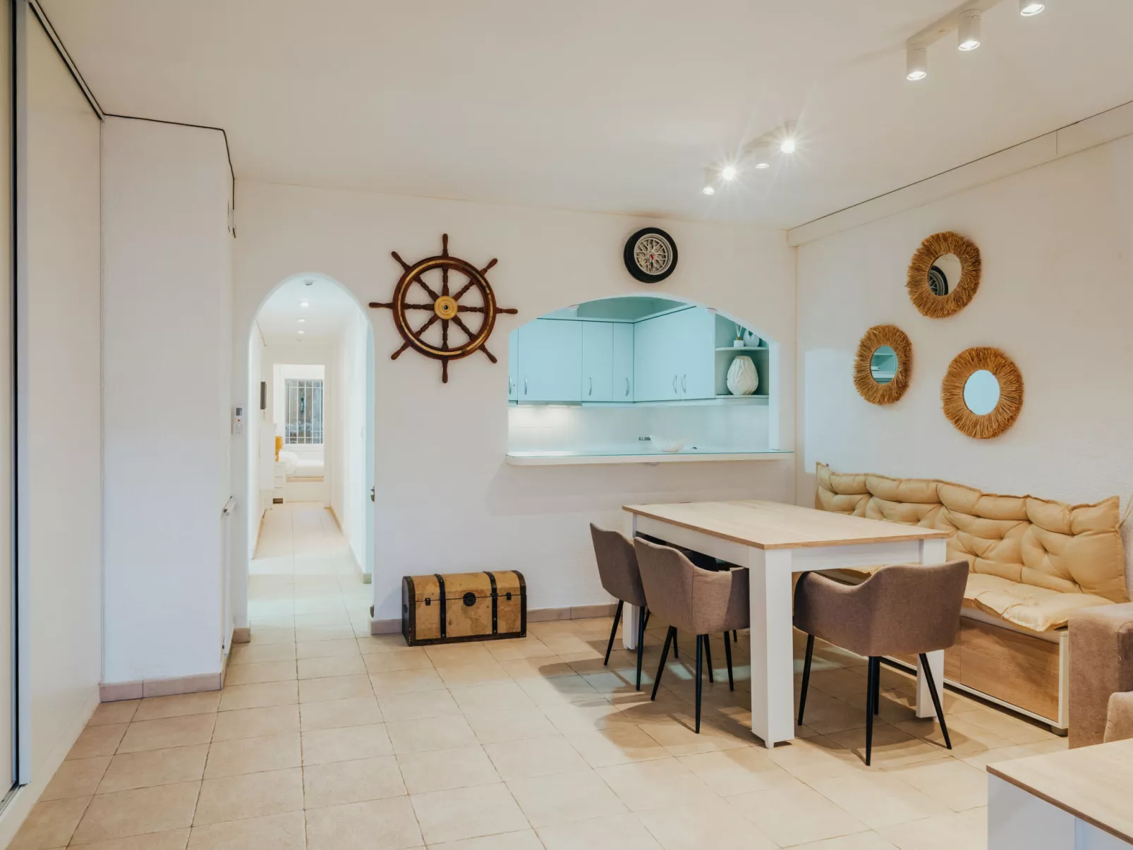 WELCS APARTAMENTO 199 EMP frente al Canal - Dedans