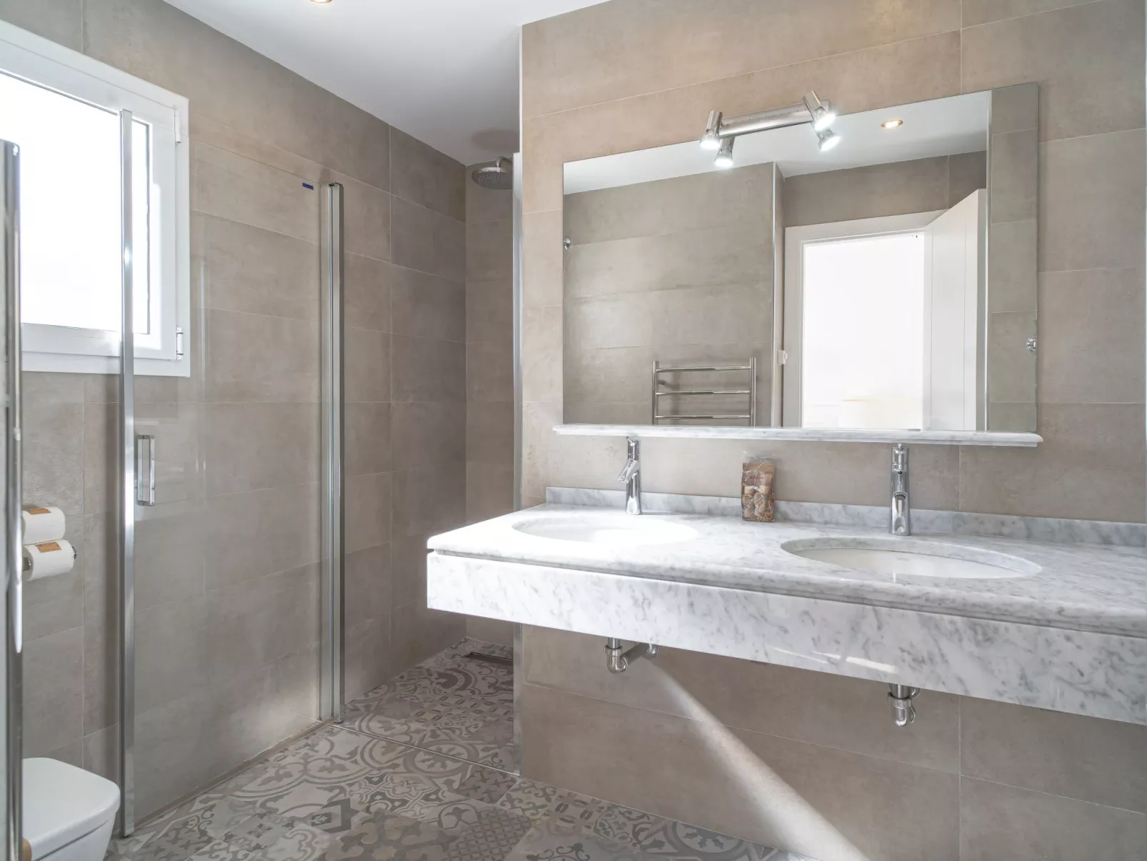 Villa Andalucía Esplendor by Casasol - Inside