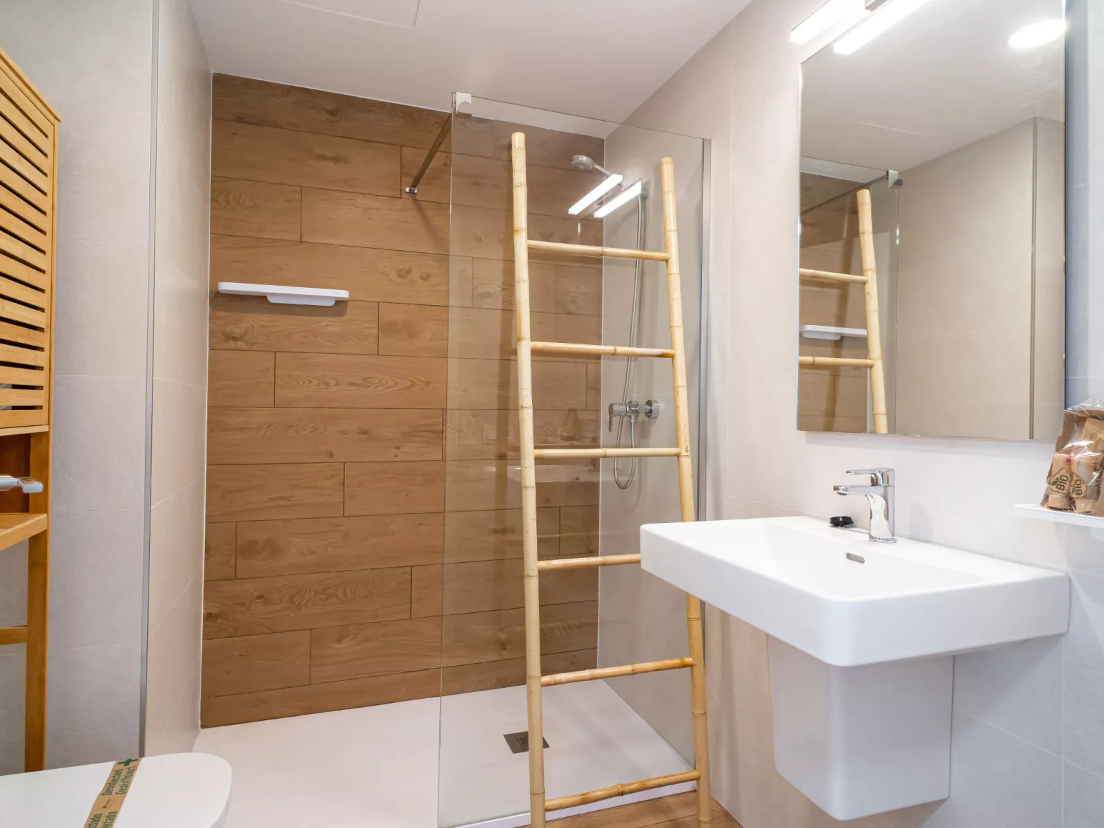 Luxury Premium Isea 1122 by Casasol - Drinnen