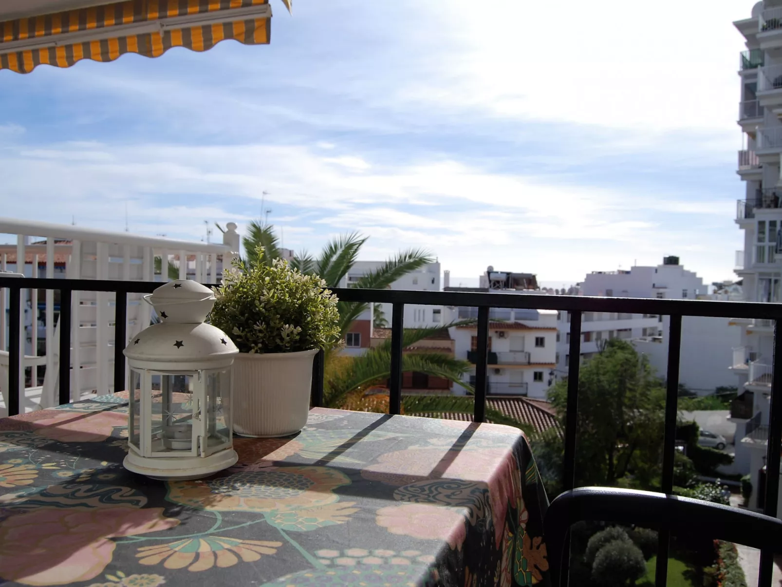 Coronado 124 Apartment by Casasol - Outside