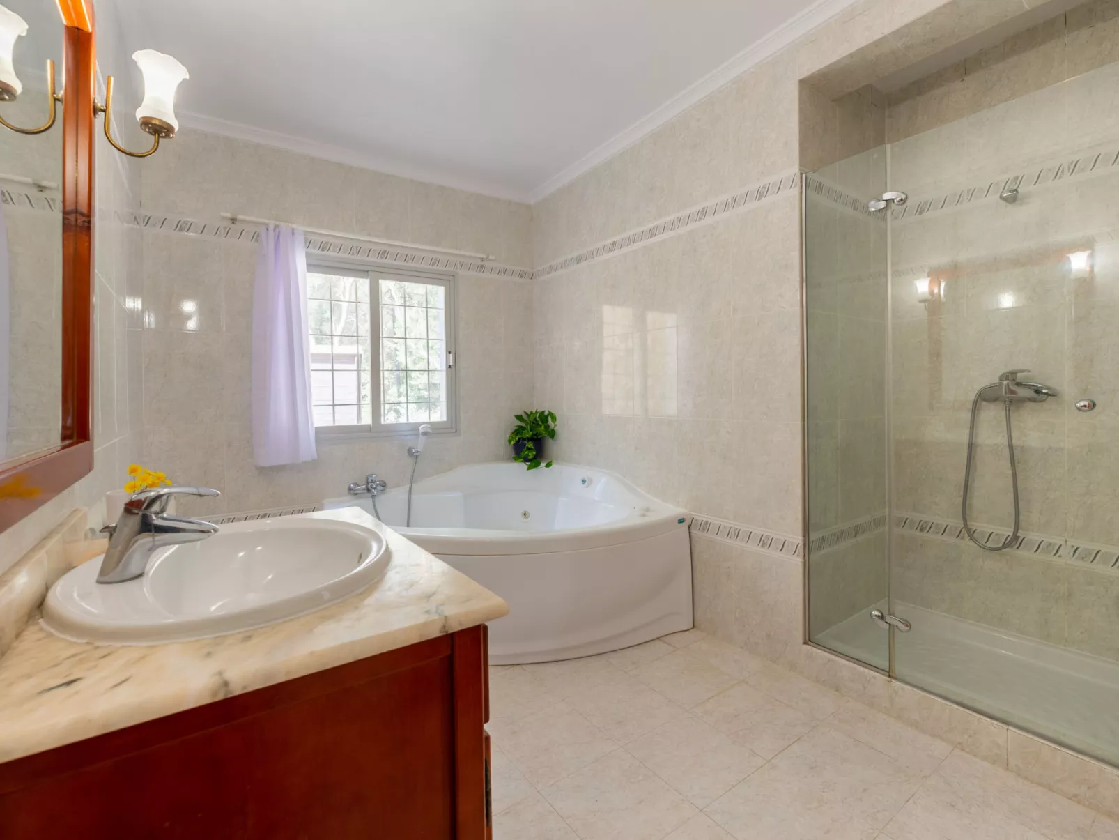 VILLA JAZMÍN - Inside