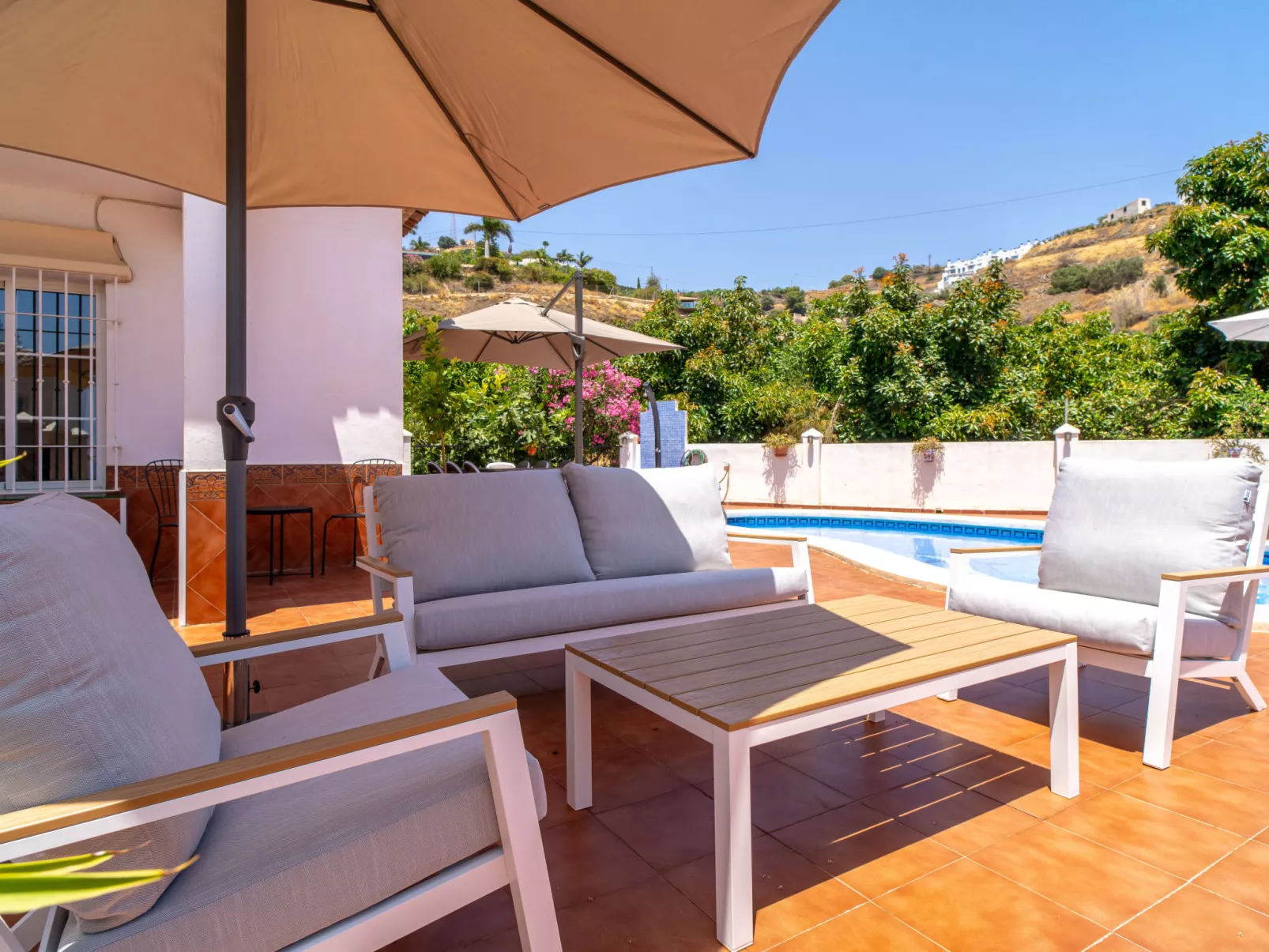 Villa Tamango Hill Vistamar by Casasol - Inside