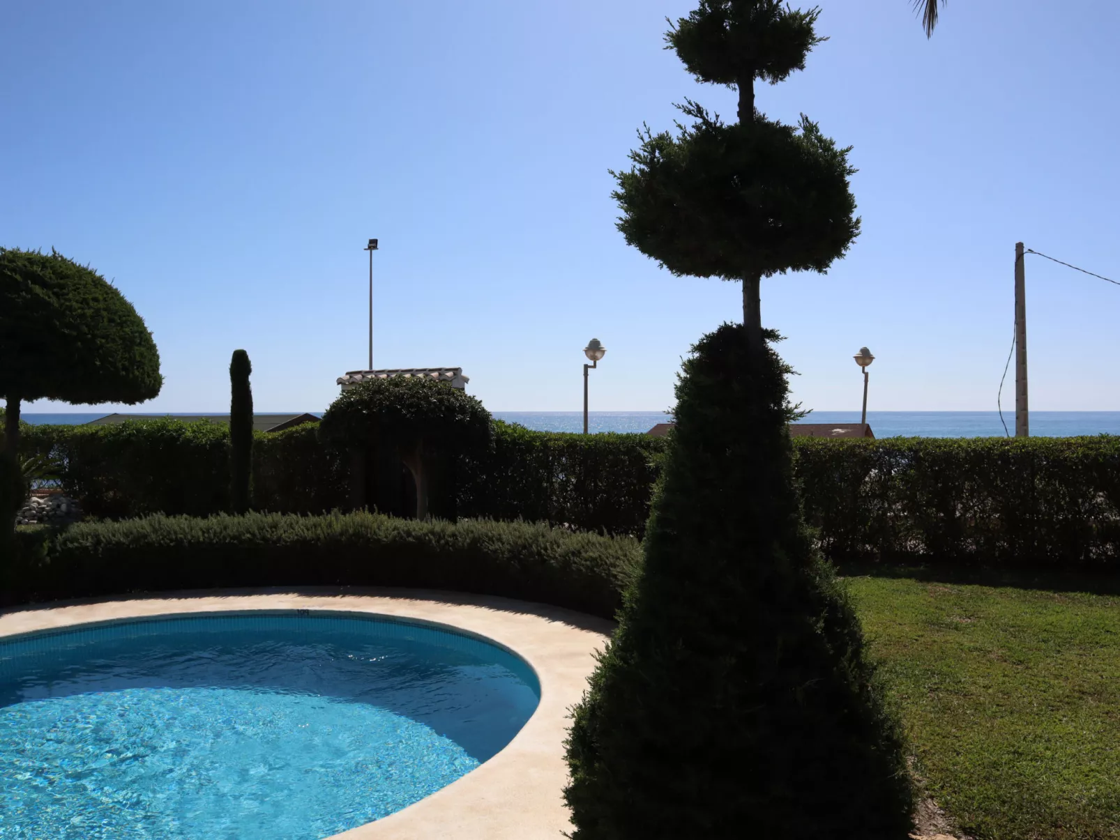 Stella Maris Beachfront 1A by Casasol - Dehors