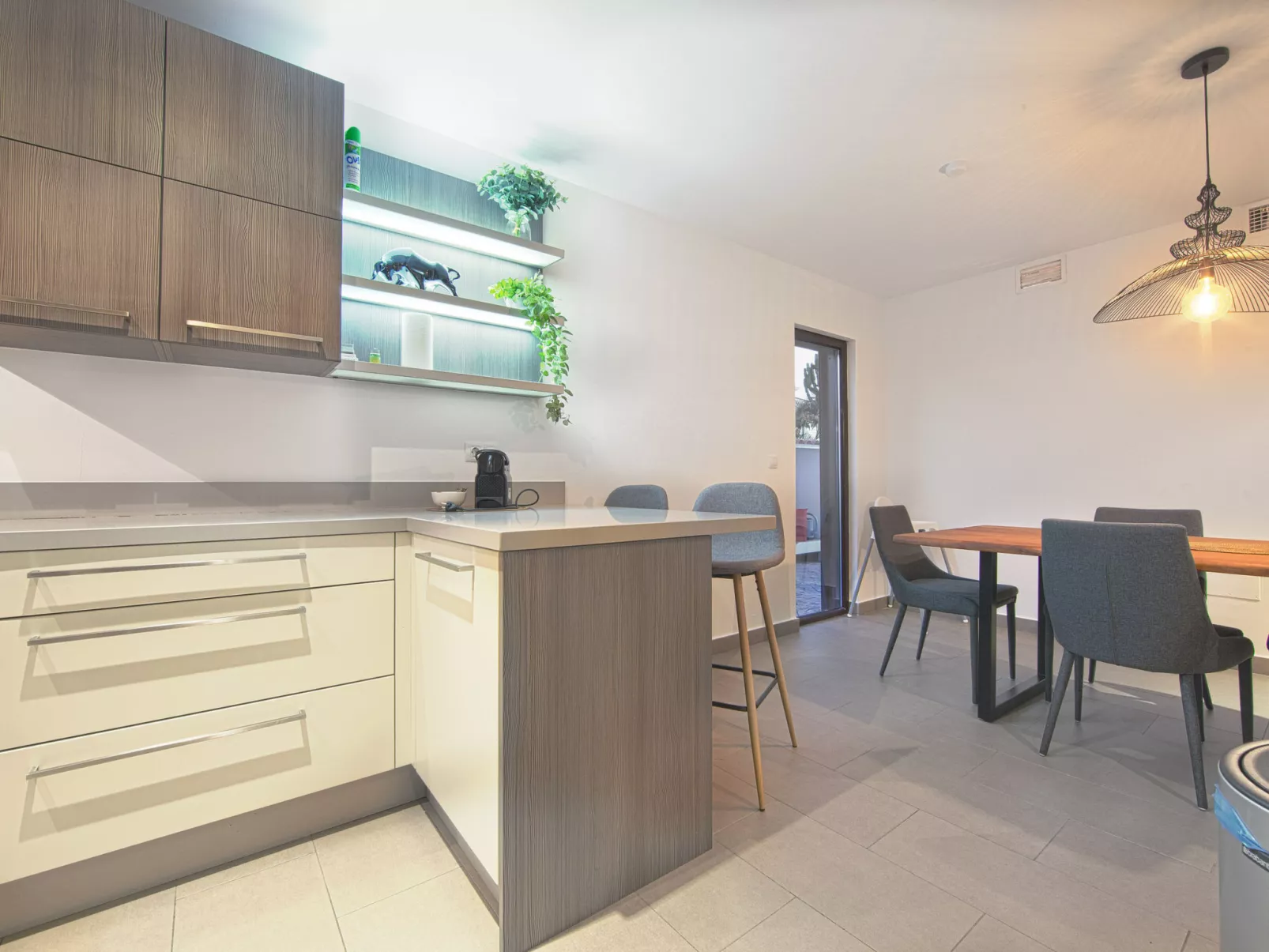 Modern Villa close to Costabella beach - Dedans