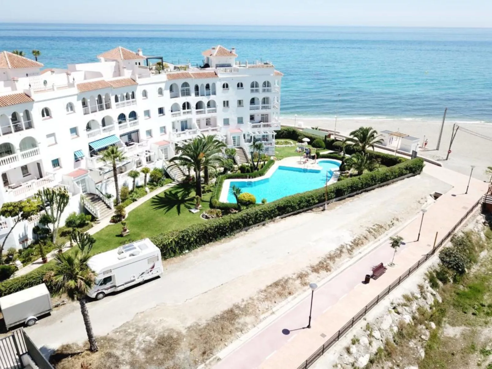 Stella Maris Beachfront 1A by Casasol - Dehors