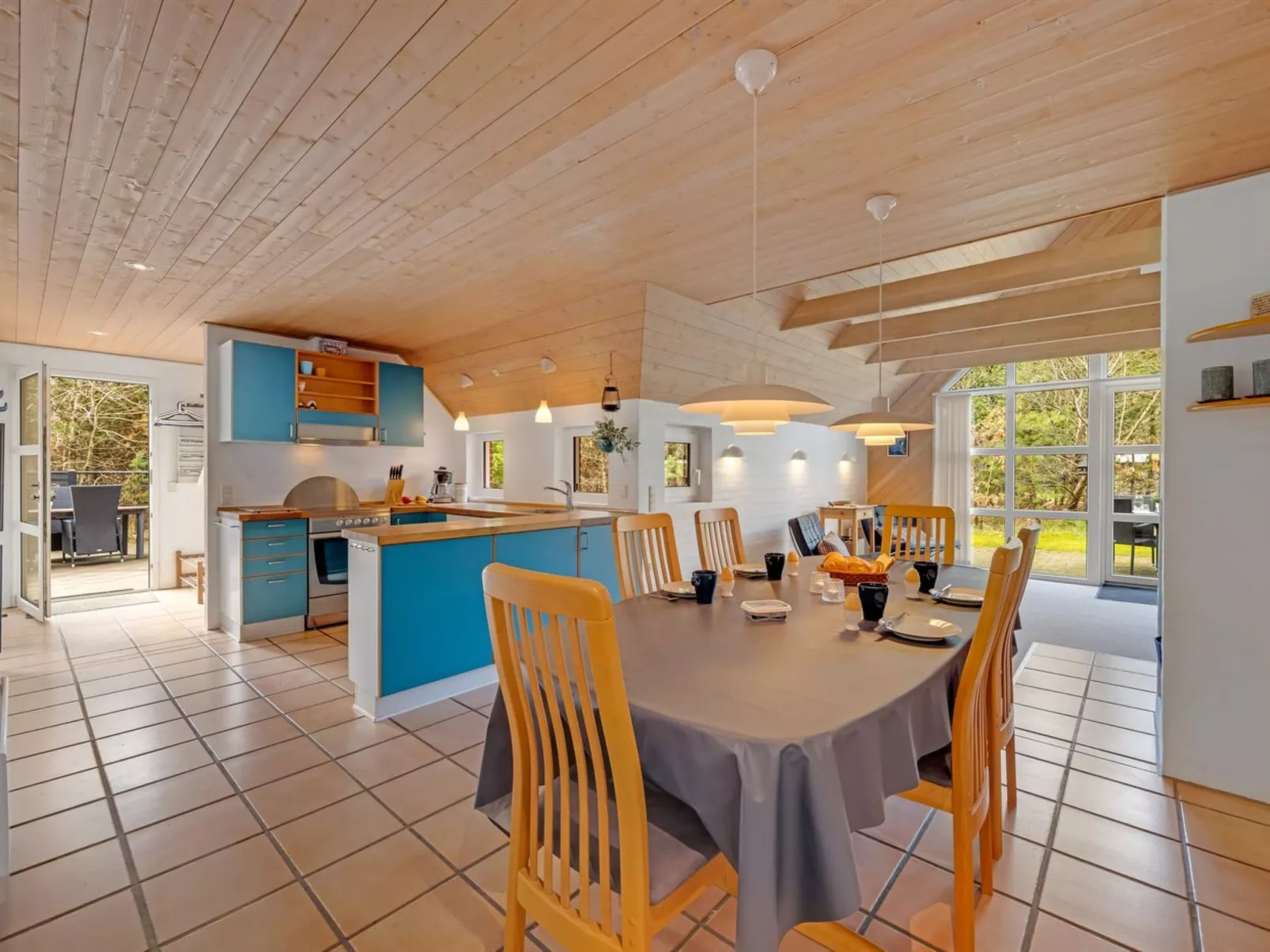 "Hunno" - 3km from the sea - Drinnen