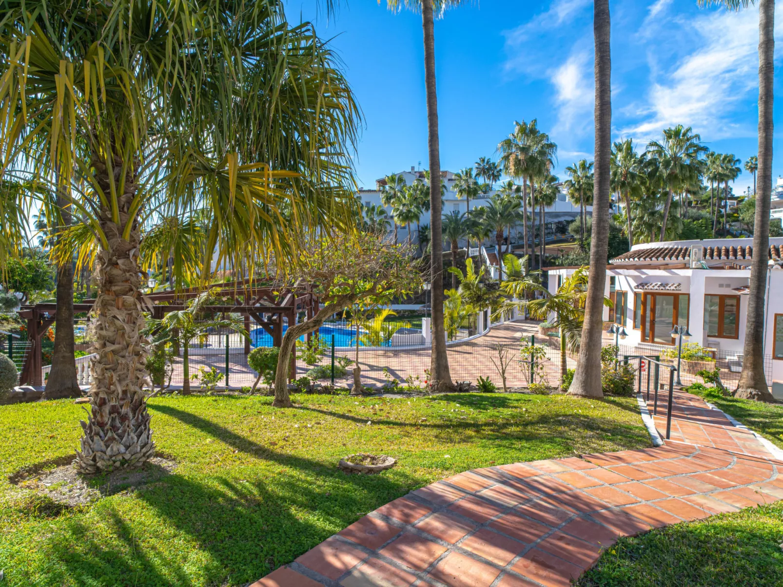 Oasis de Capistrano Rabat 28 by Casasol - Outside