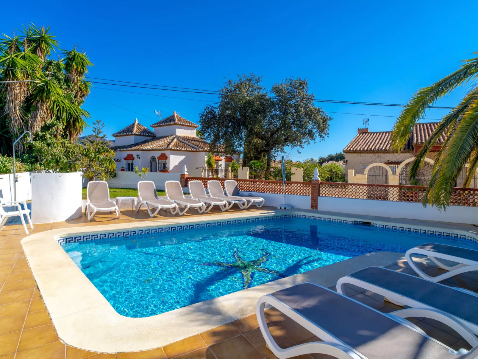 Villa Sandra Luxury Suite by Casasol - Draußen