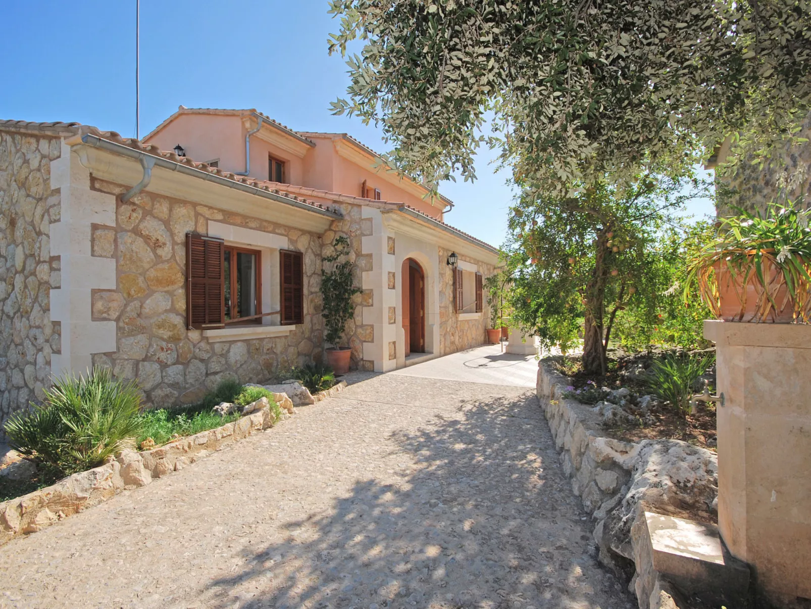 Pla de ses rotes - Draußen