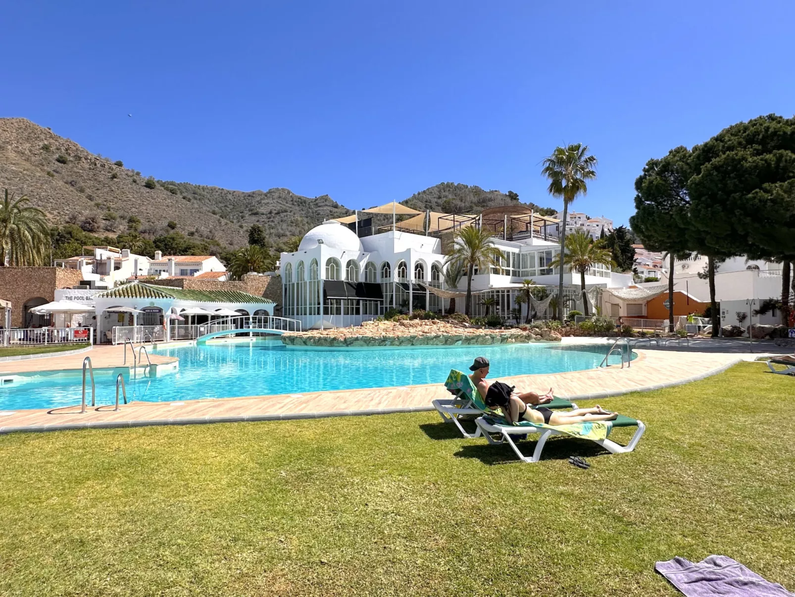 Hibiscos Seaview Terrace by Casasol - Outside