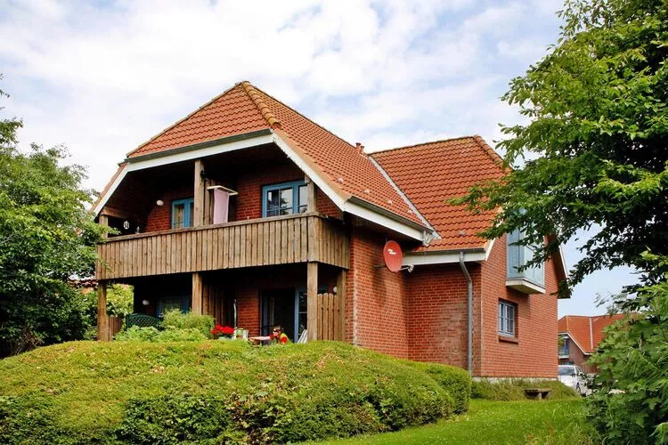 2-Raum-App / 48 qm / 18 DG rechts Kajüte 4 / 2 Pers-Exterior summer