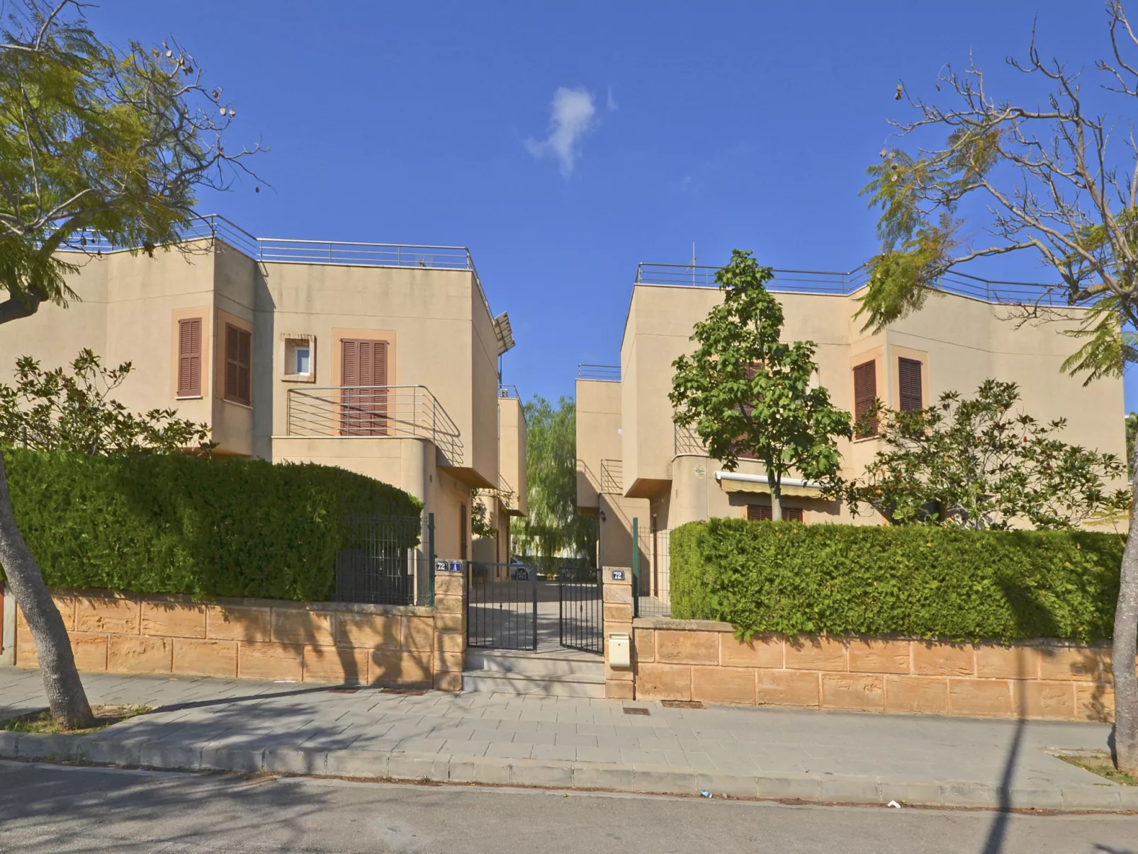 Amparo Luca - Draußen