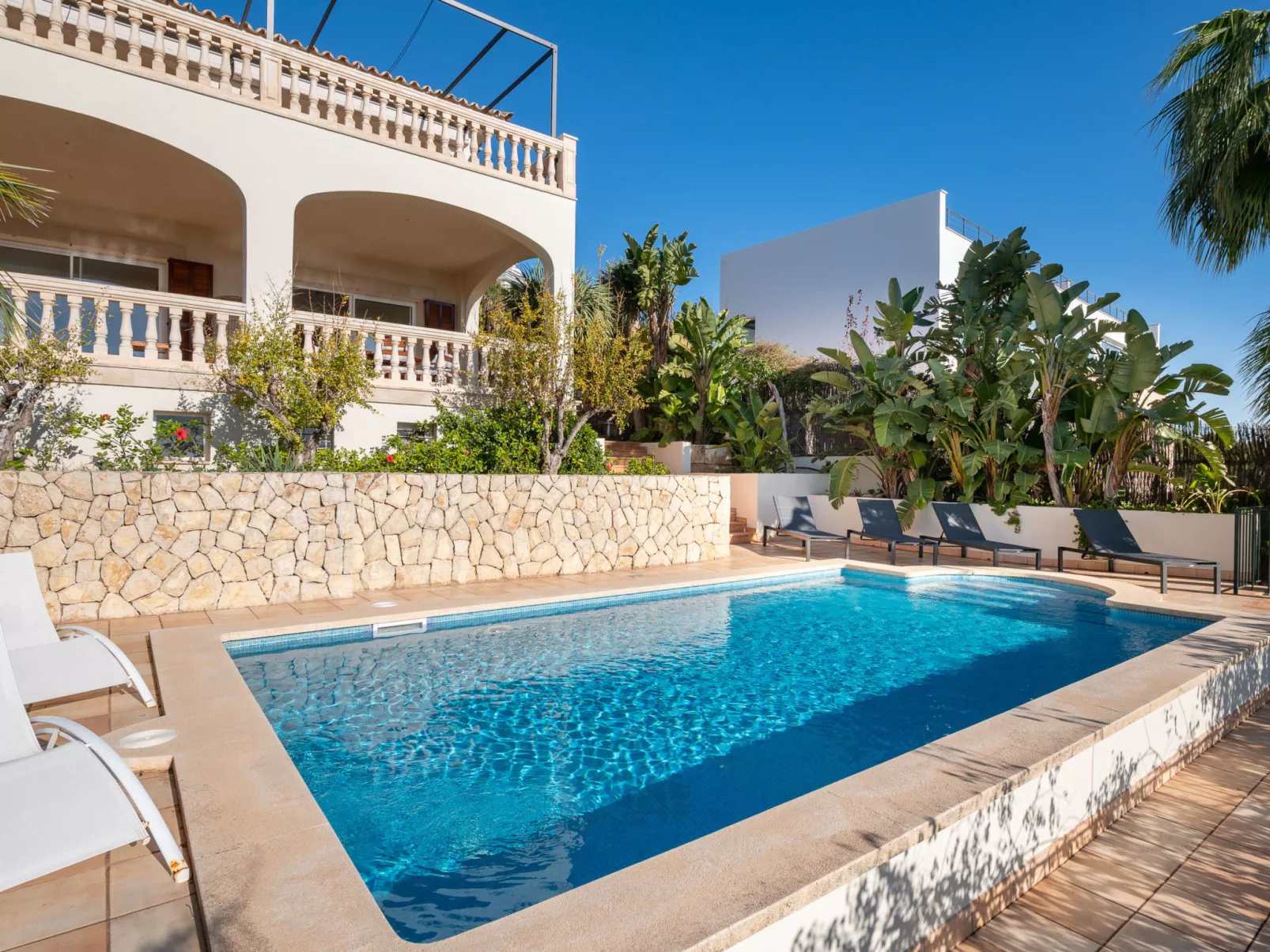 VILLA BENDINAT 10 - by Priority Villas - Draußen