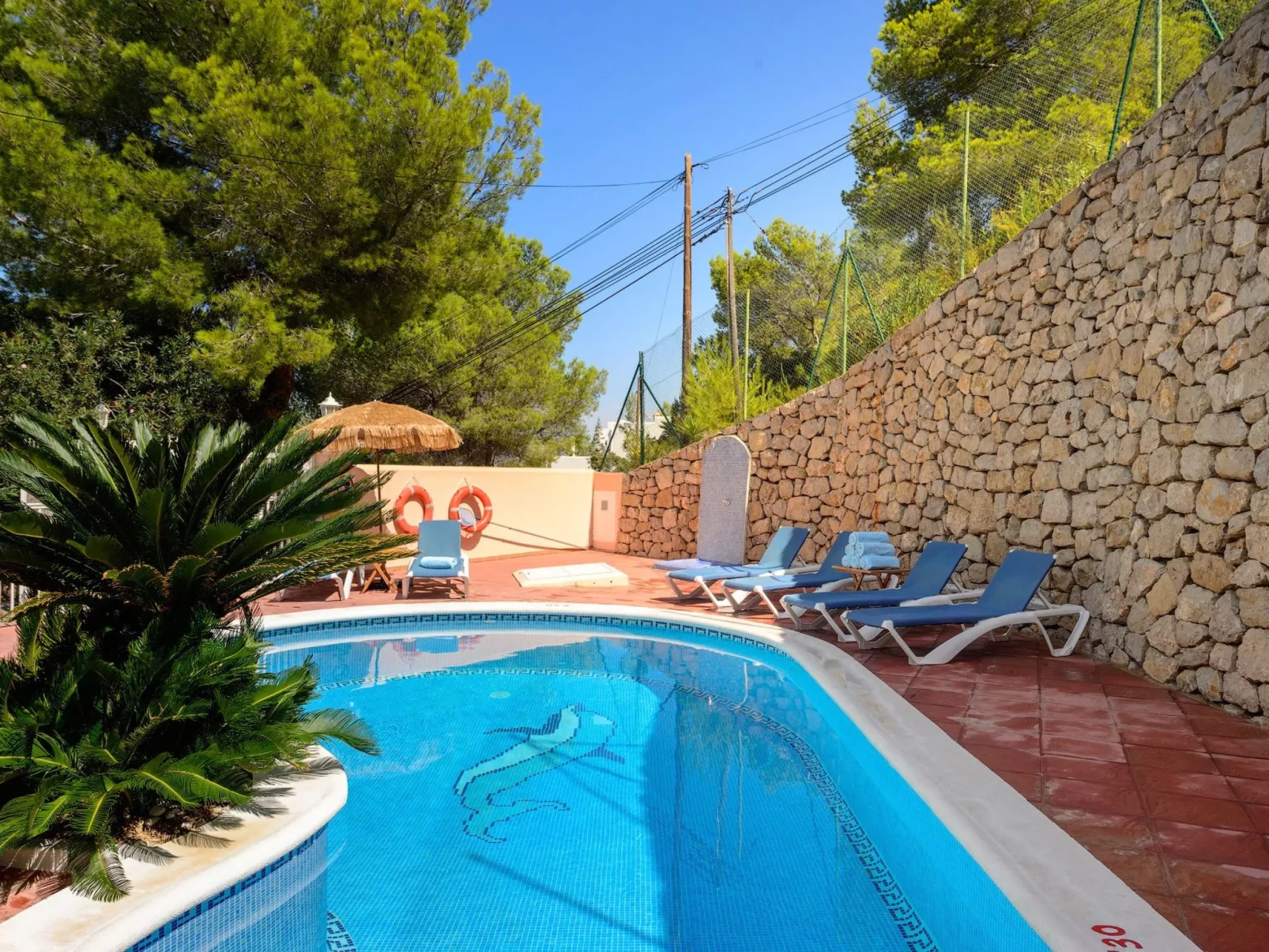 VILLA SA DESCUBERTA - Draußen