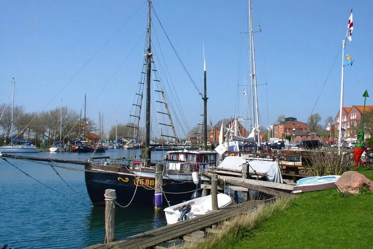 2-Raum-App / 48 qm / 18 DG rechts Kajüte 4 / 3 Pers-Water view