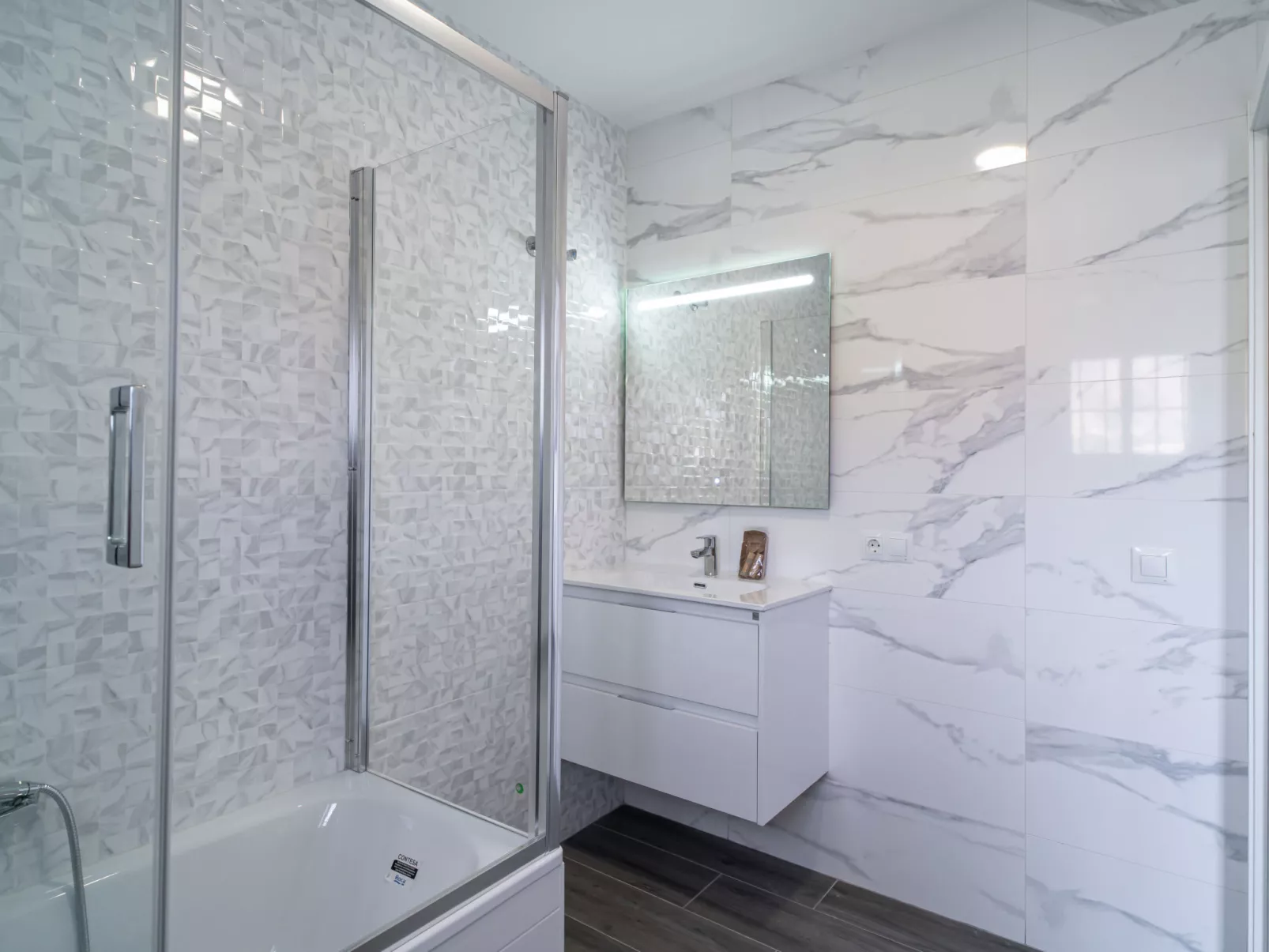 Villa Mauri Private Pool by Casasol - Inside