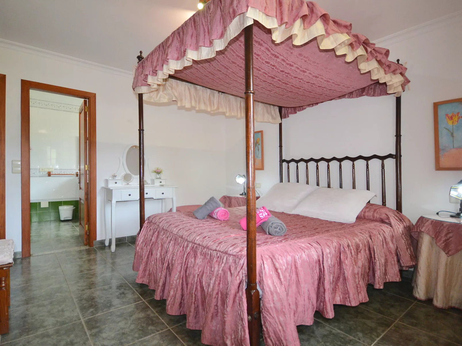 Ca na rossa - Dedans