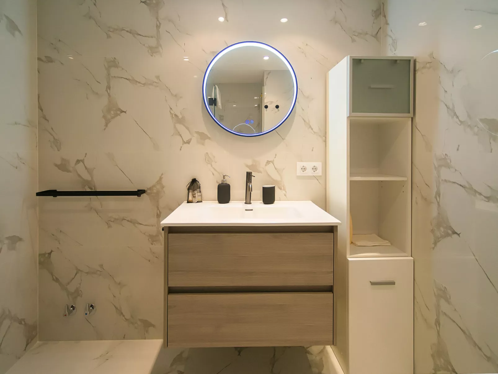 WELCS APARTAMENTO 225 EMP CERCA DEL MAR - Drinnen