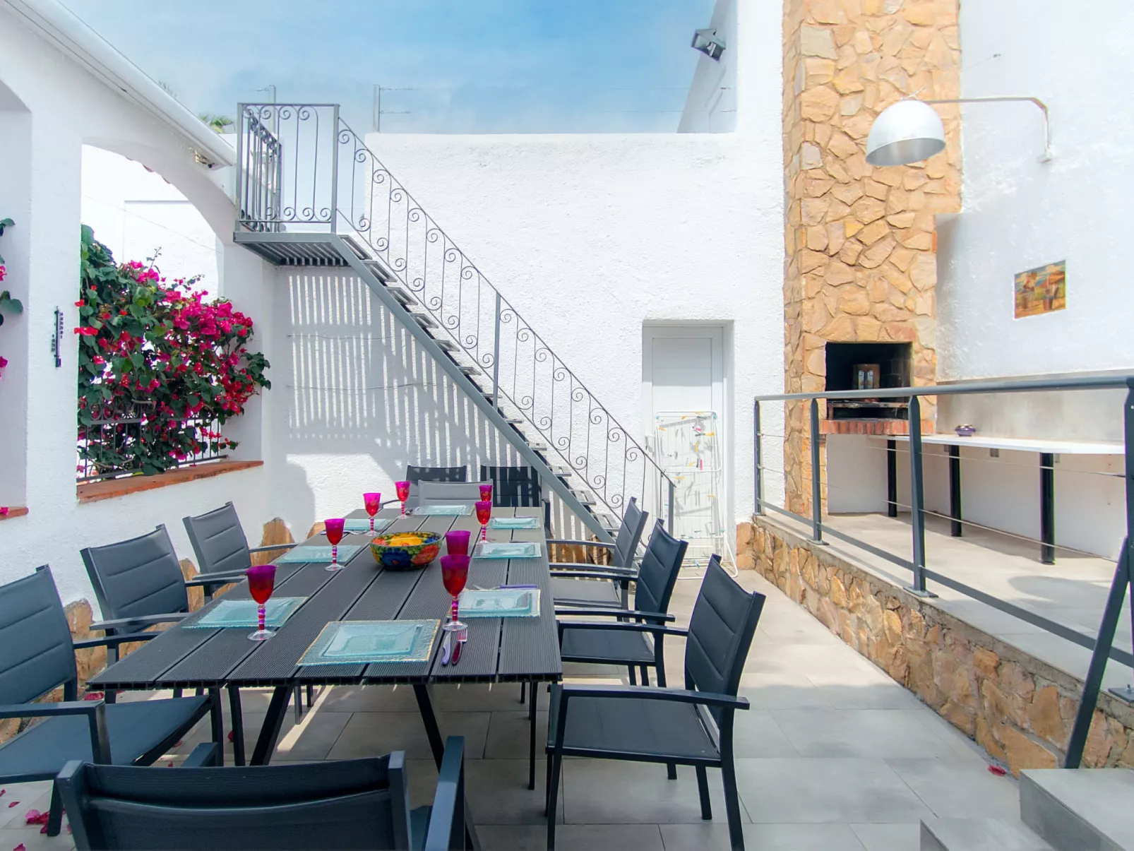 WELCS CASA 111 EMP con piscina - Outside